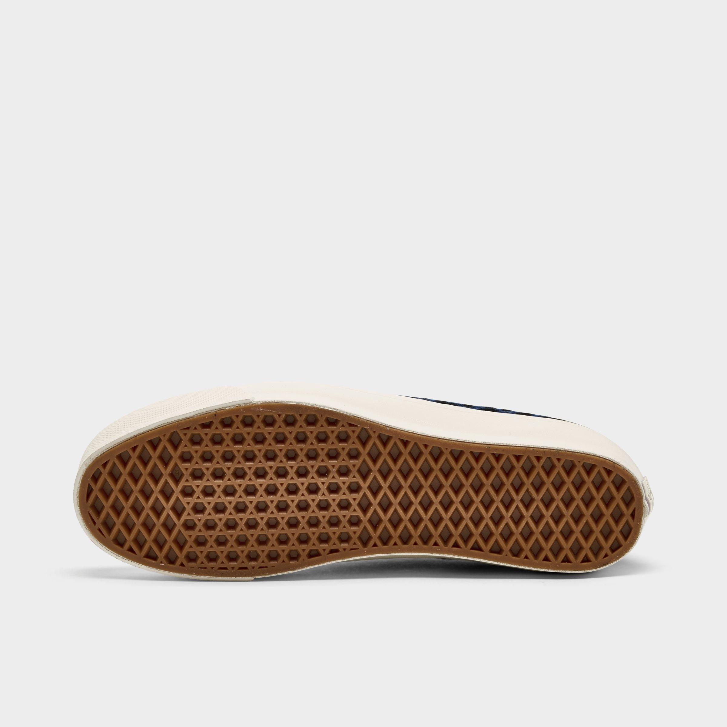 Men's Vans Old Skool Premium Casual Shoes