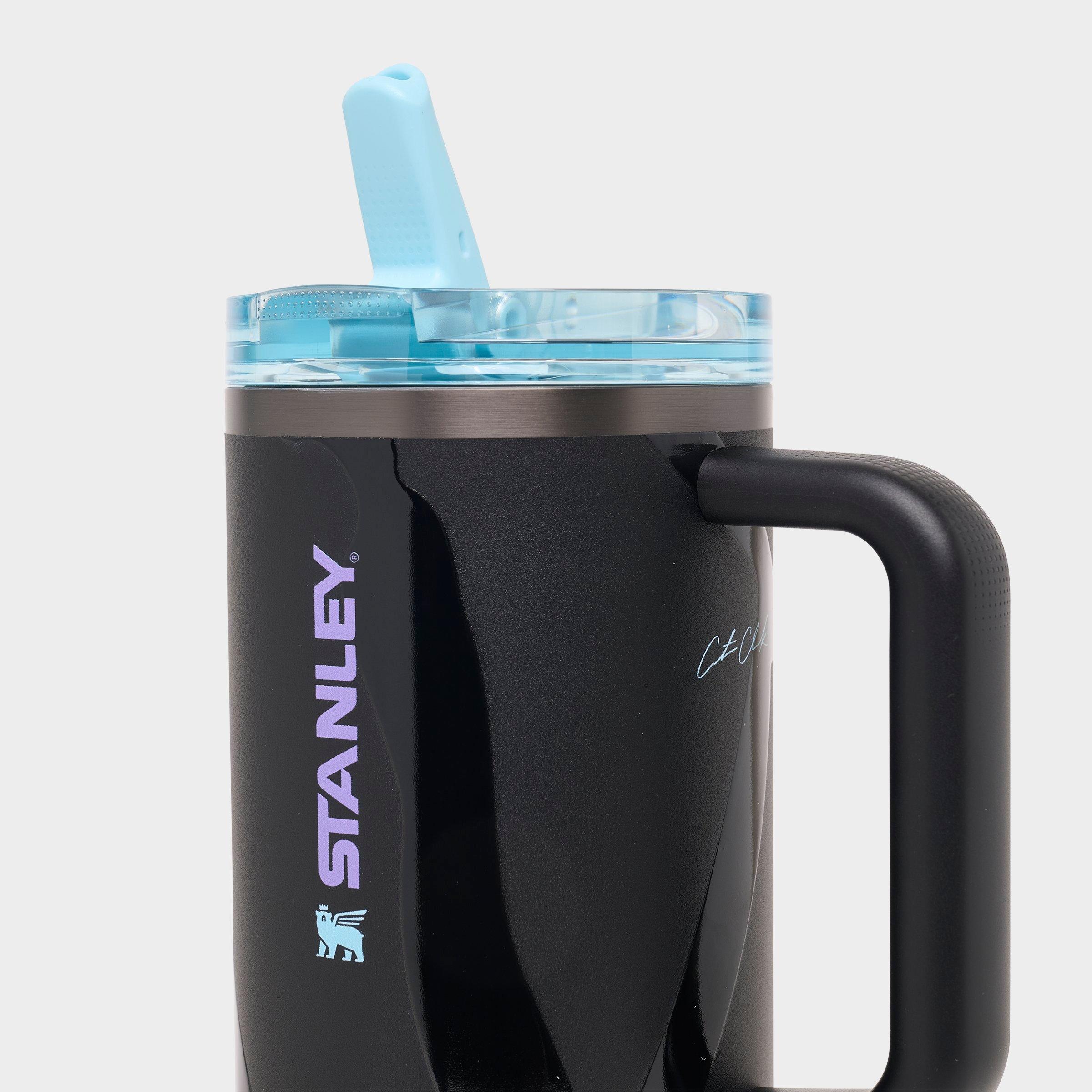 Stanley 1913 x Caitlin Clark Quencher ProTour Flip Straw Tumbler (40oz)
