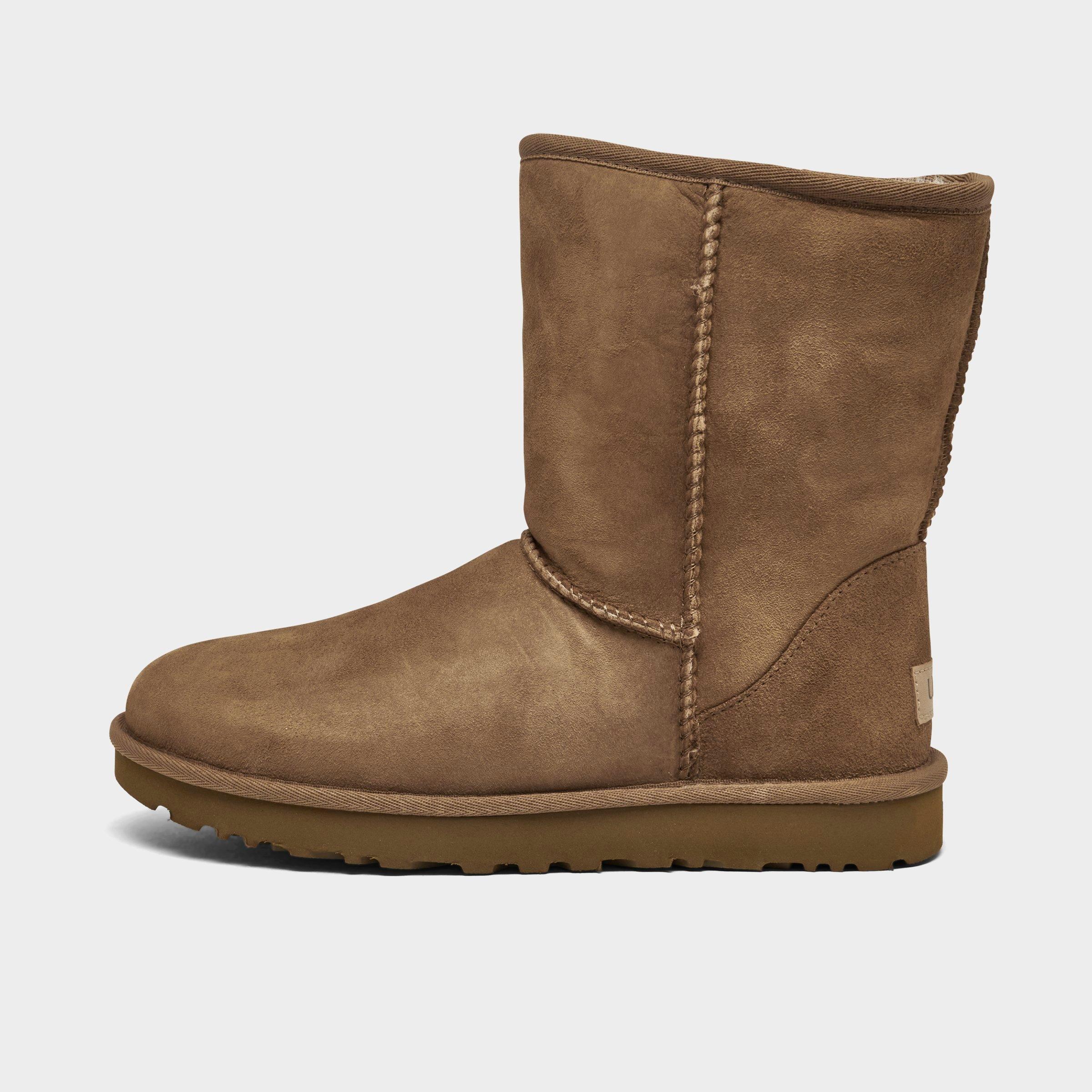 UGGクラシックshort II ２２cm新品未使用 UGG WOMENS CLASSIC SHORT II CHESTNUT アグ ムートンブーツ