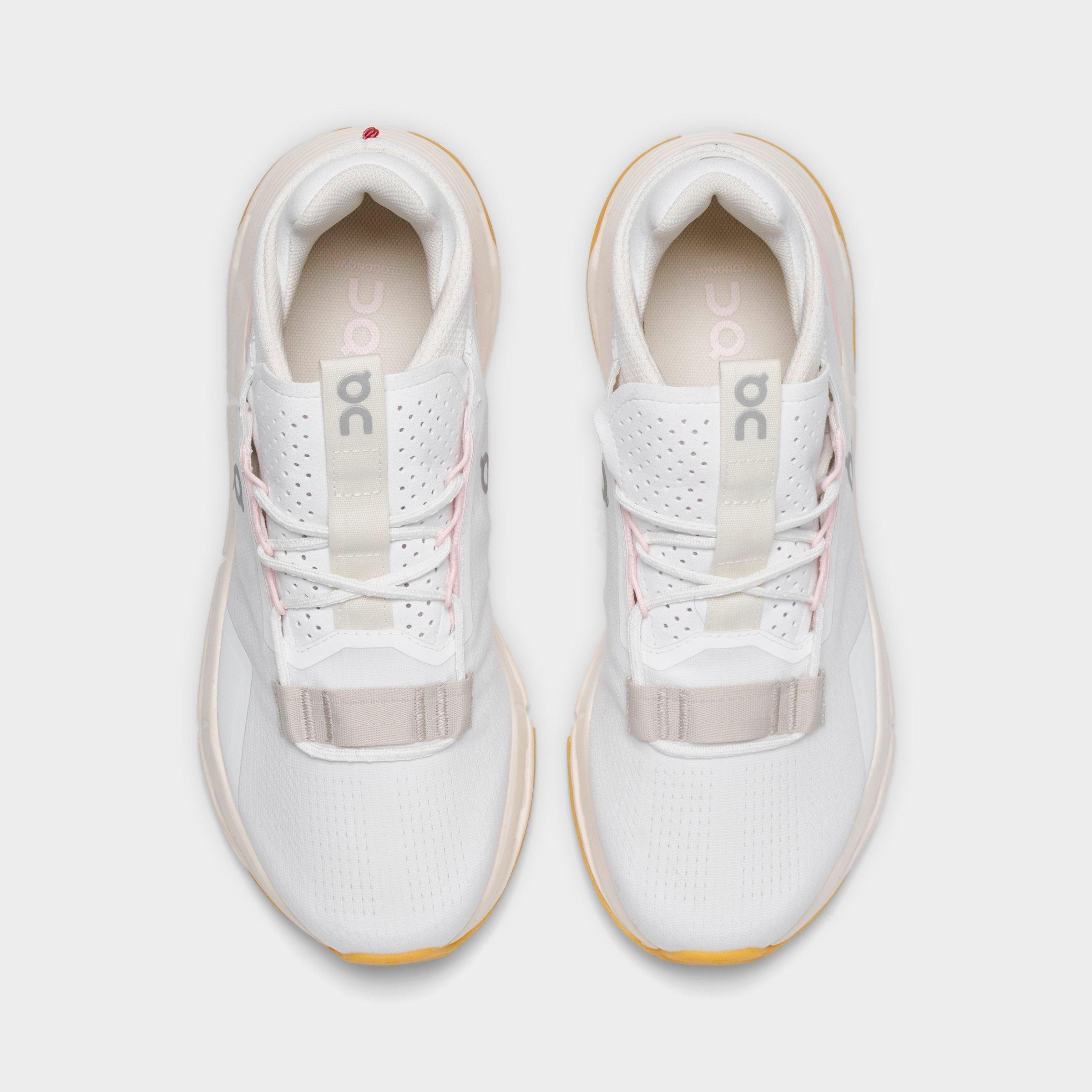 Women's On Cloudnova Running Shoes