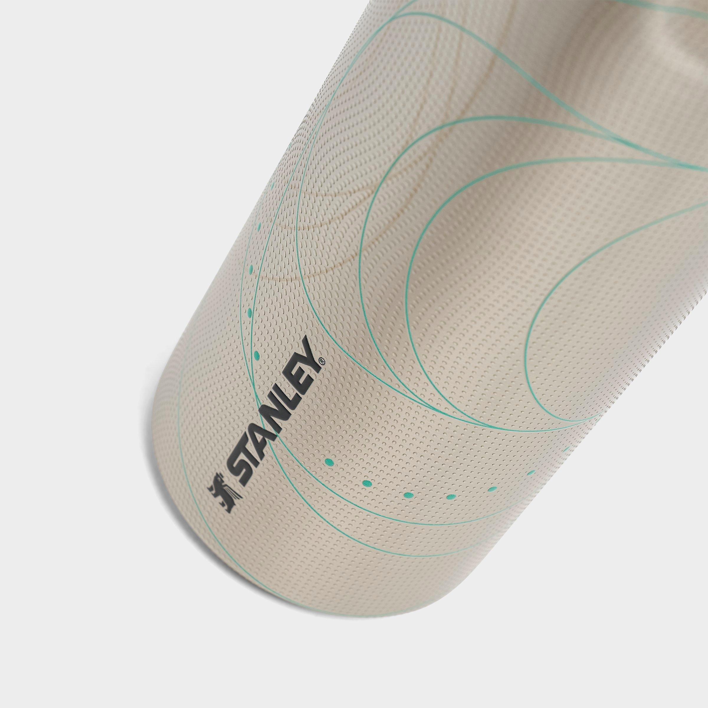 Stanley x Caitlin Clark IceFlow Flip Straw Tumbler (24 oz)