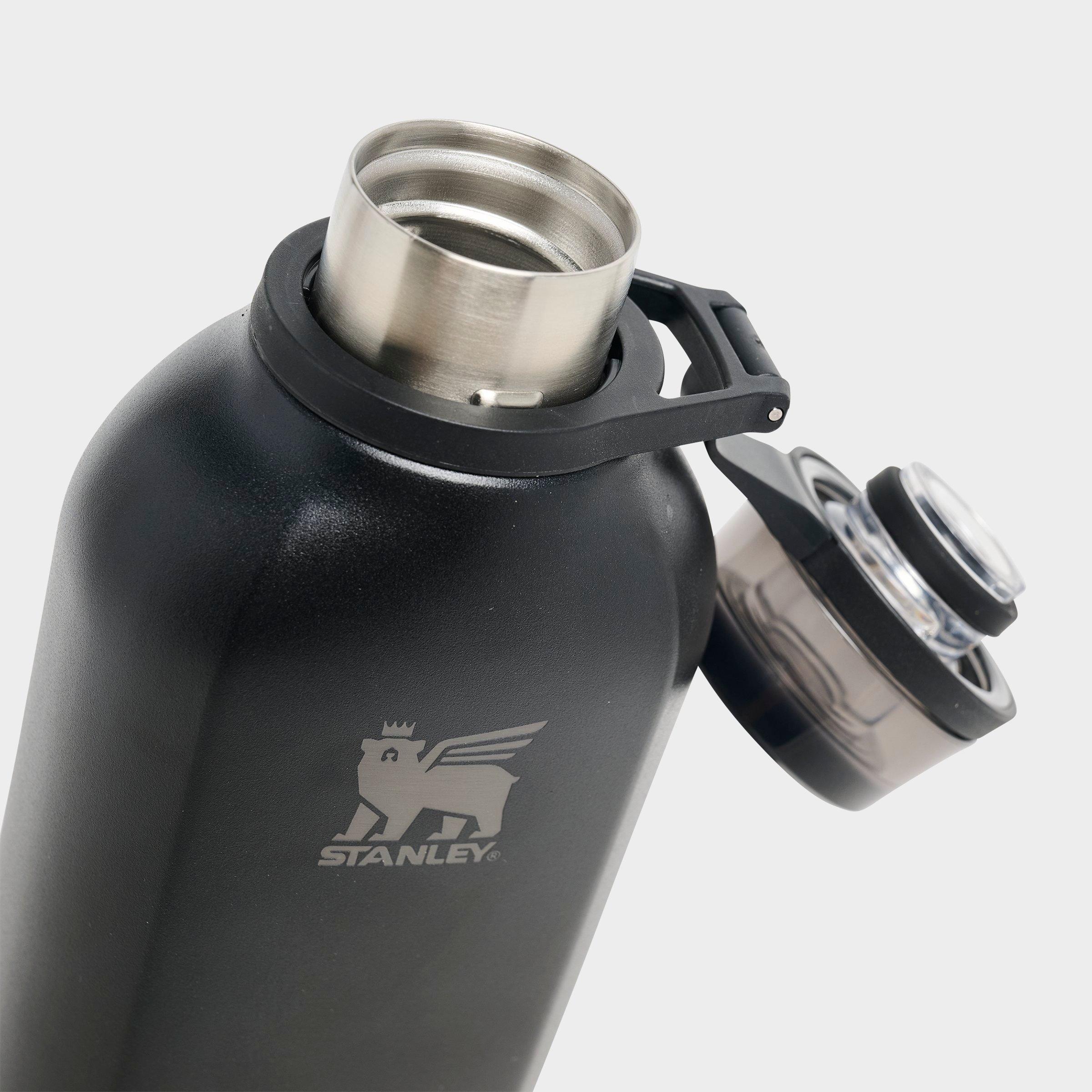 Stanley Clutch Water Bottle (16 oz)