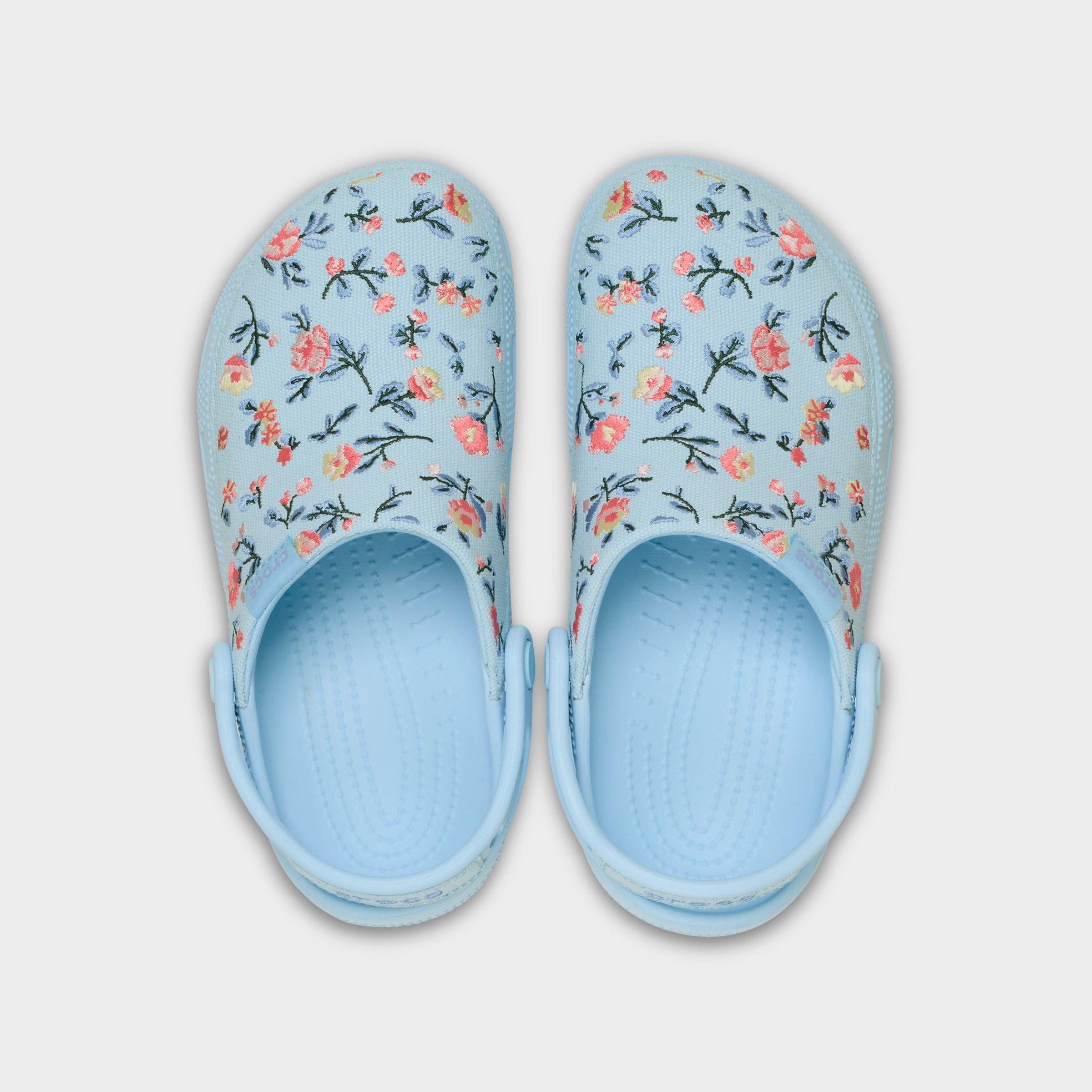 Classic Crafted Floral Clog