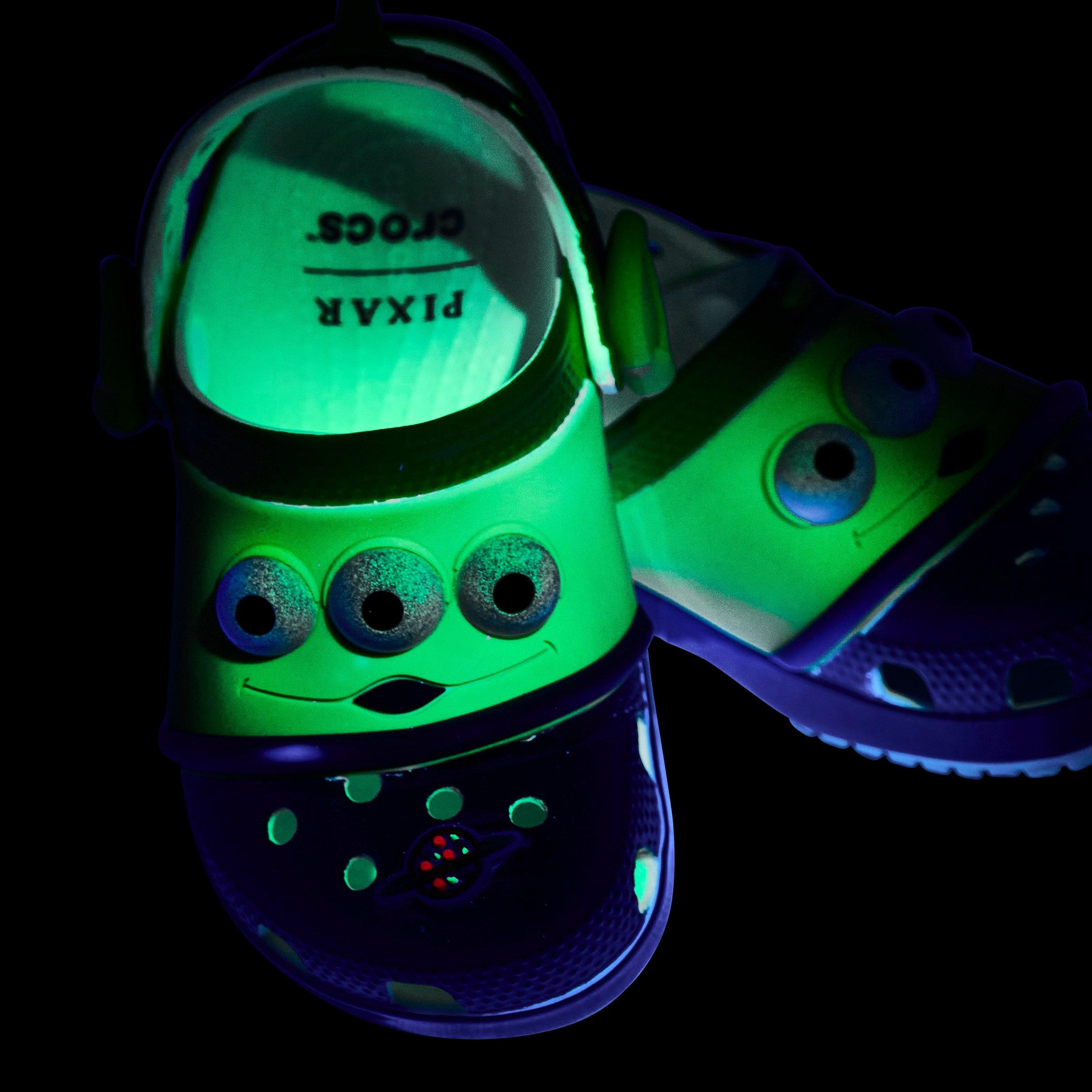 Kids' Toddler Crocs x Toy Story Alien Classic Clog Shoes