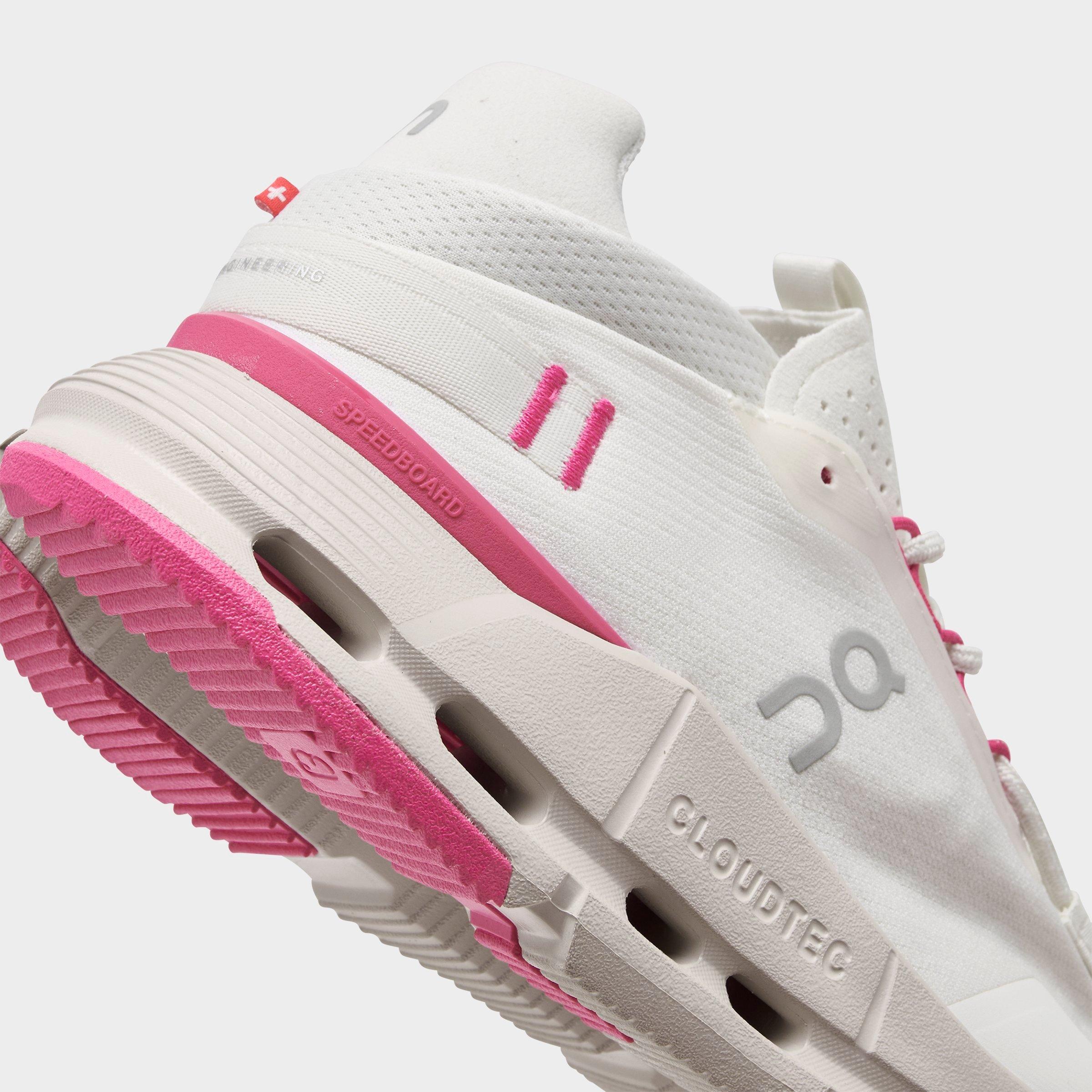 Women's On Cloudnova Running Shoes