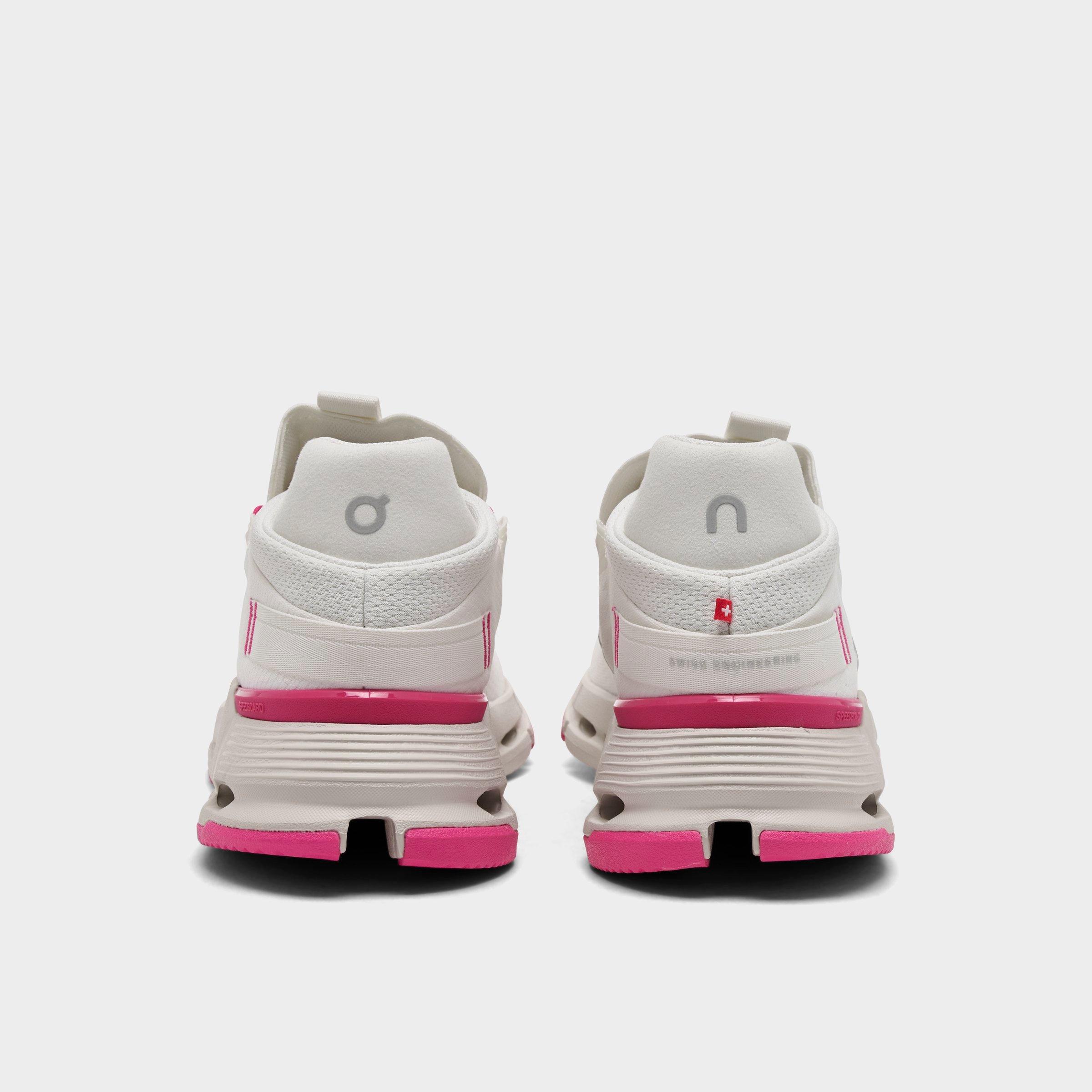 Women's On Cloudnova Running Shoes