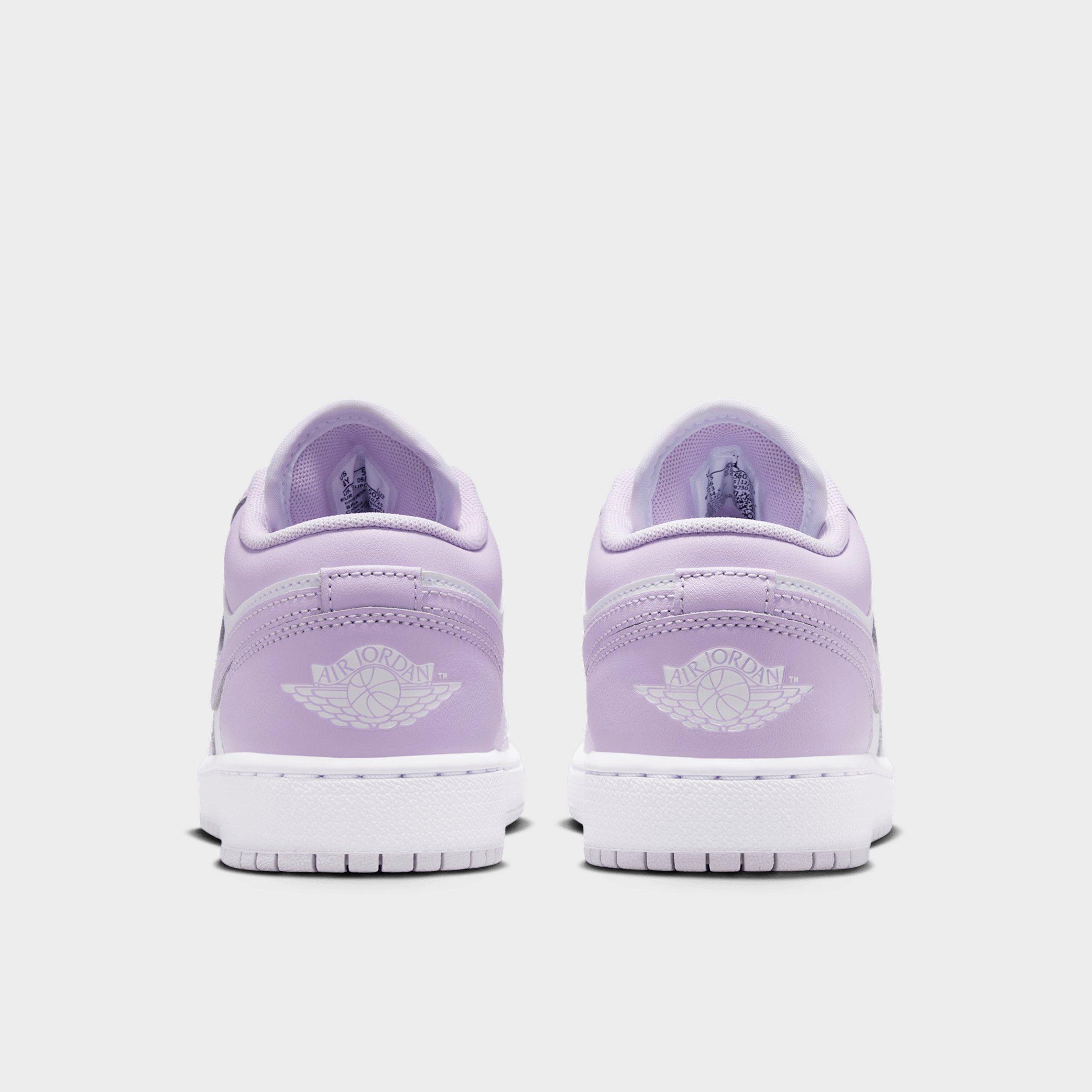 Big Kids' Air Jordan Retro 1 Low Casual Shoes