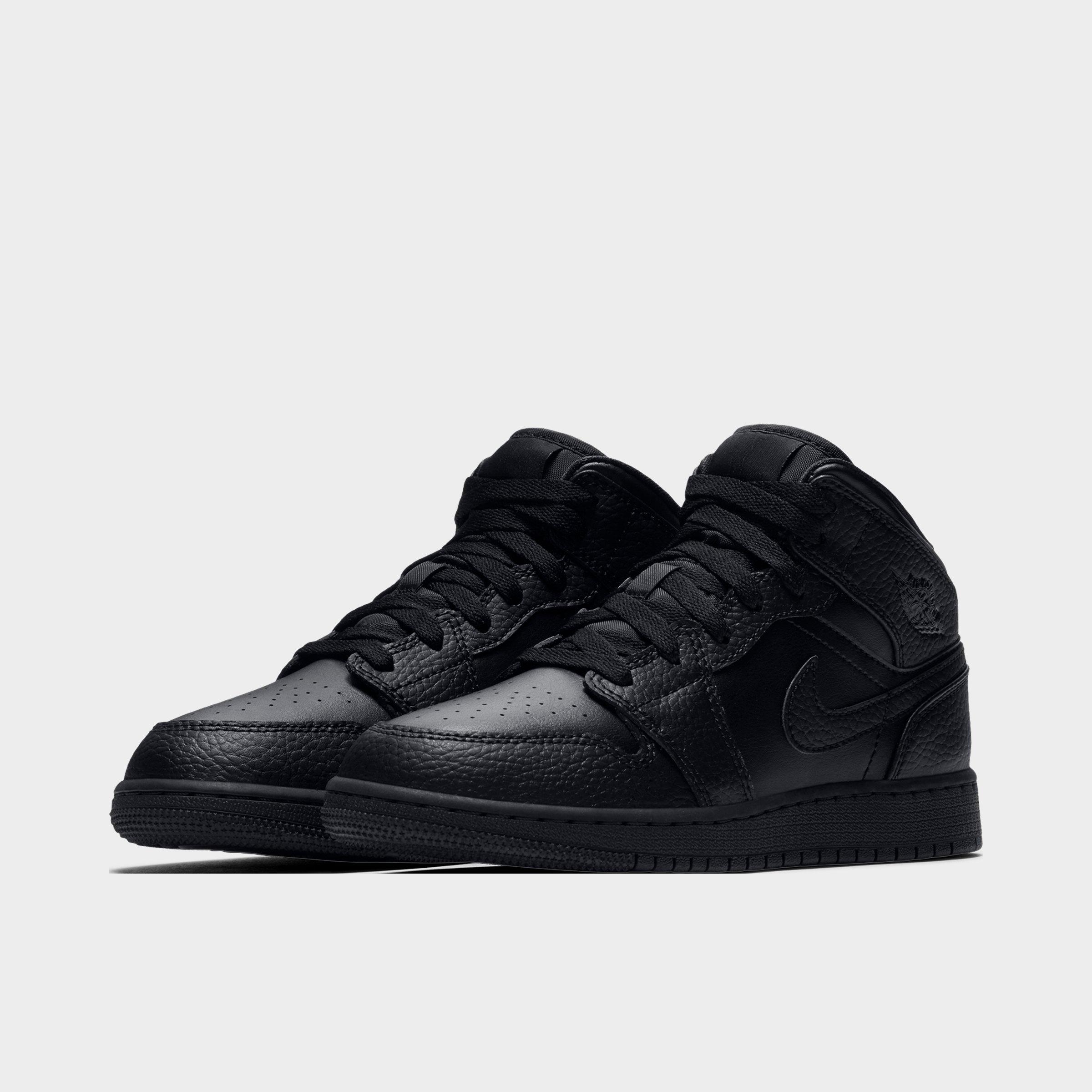 Big Kids' Air Jordan Retro 1 Mid Casual Shoes