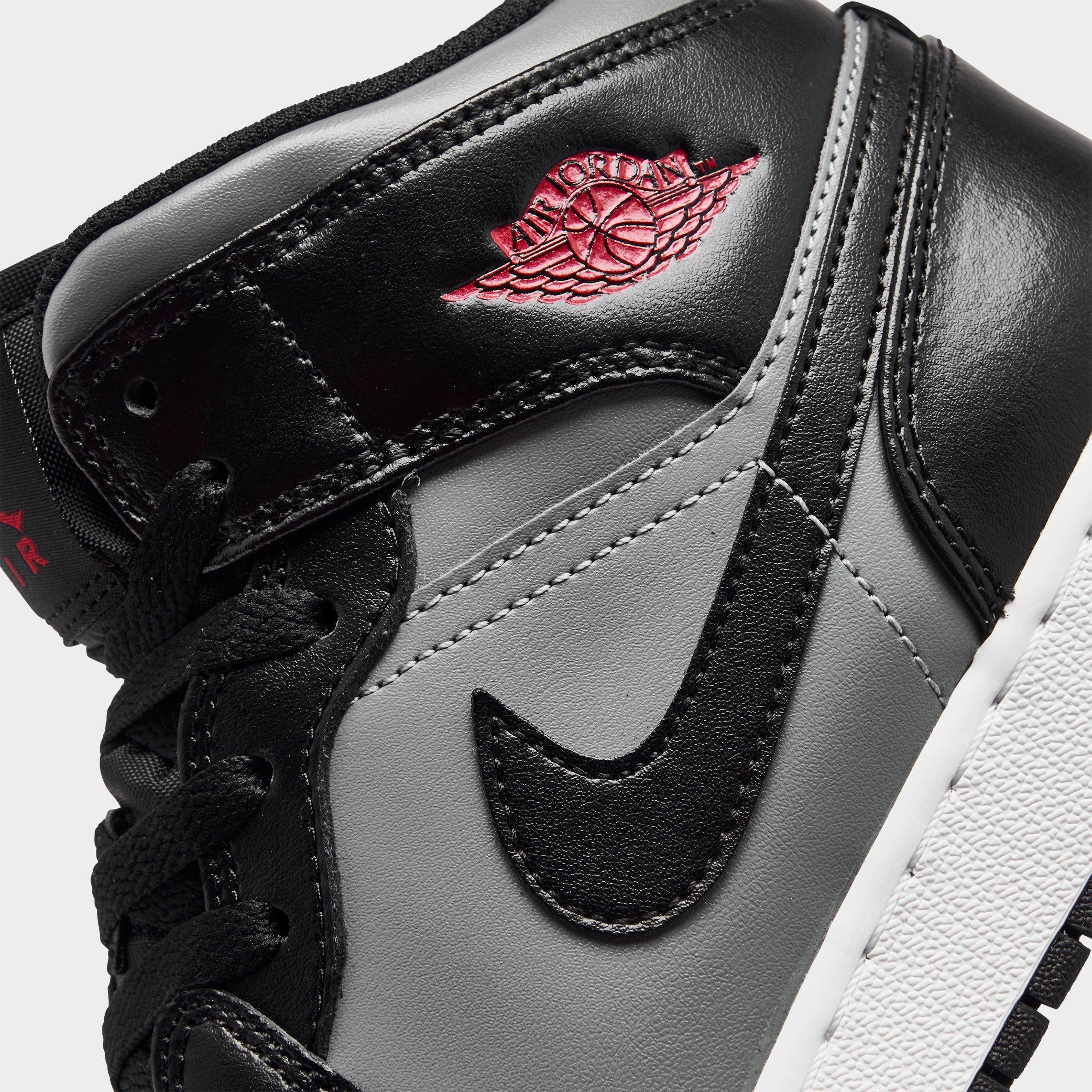 Big Kids' Air Jordan Retro 1 Mid Casual Shoes