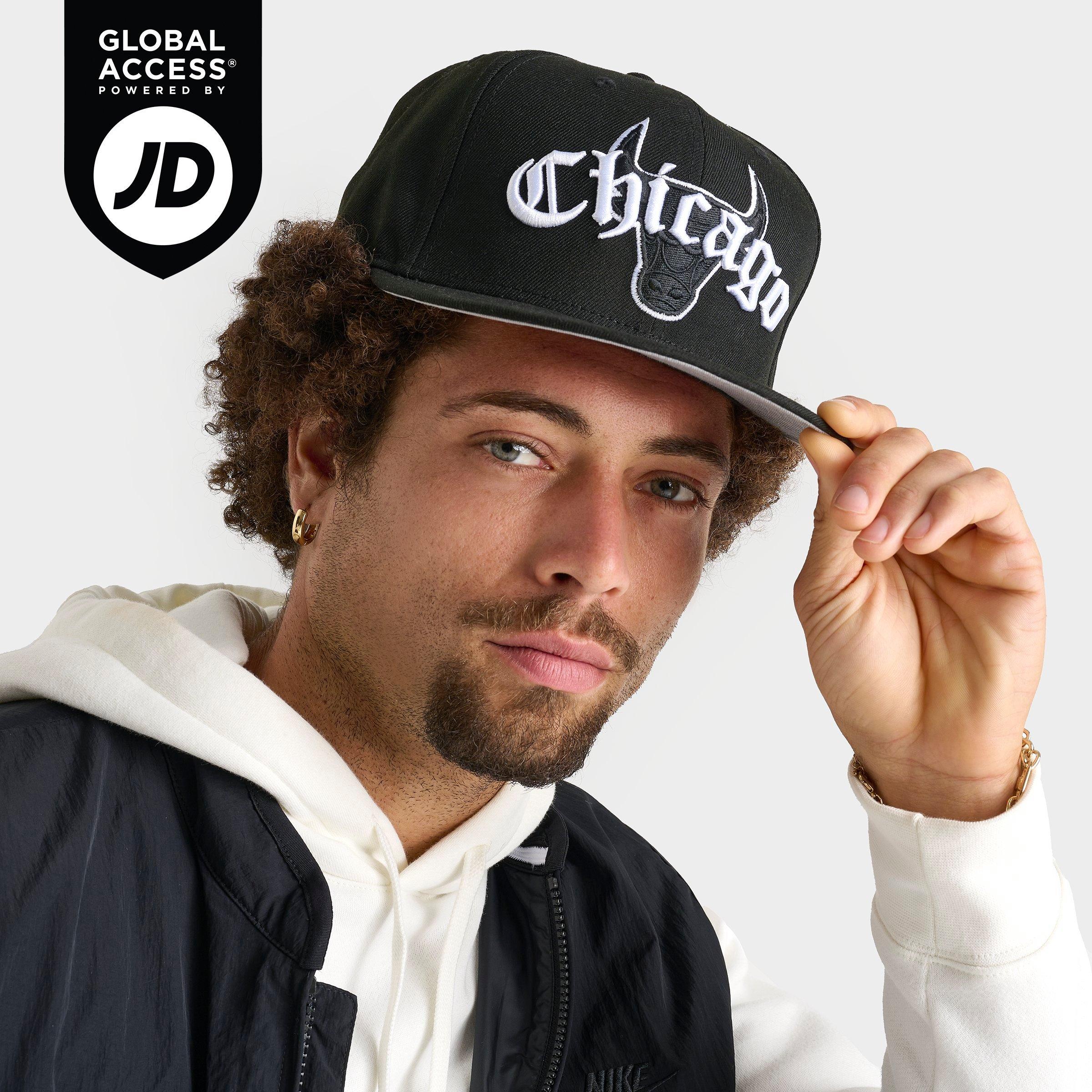 NEW ERA Chicago Bulls NBA 59FIFTY Gothic Fitted キャップ New Era New Chicago Bulls NBA 59FIFTY Gothic Fitted Hat | JD