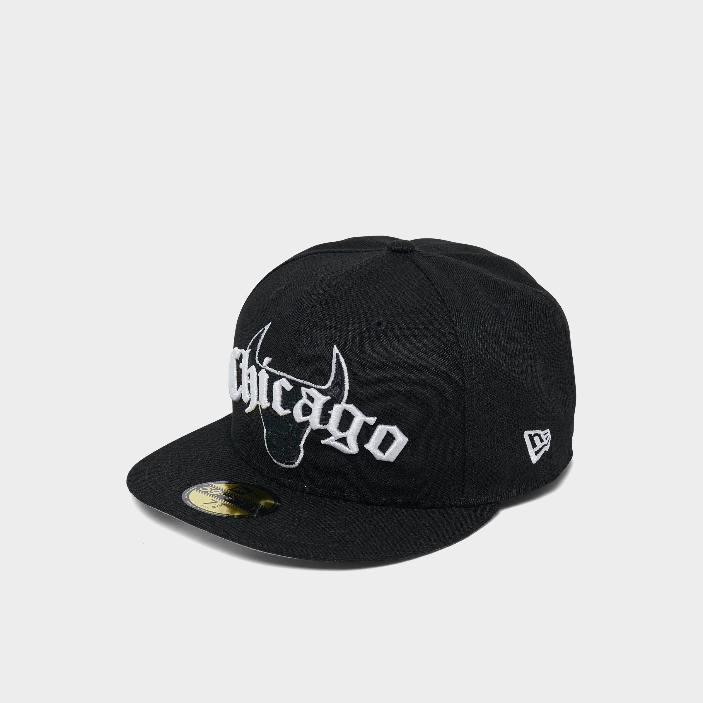 New Era Chicago Bulls NBA 59FIFTY Gothic Fitted Hat
