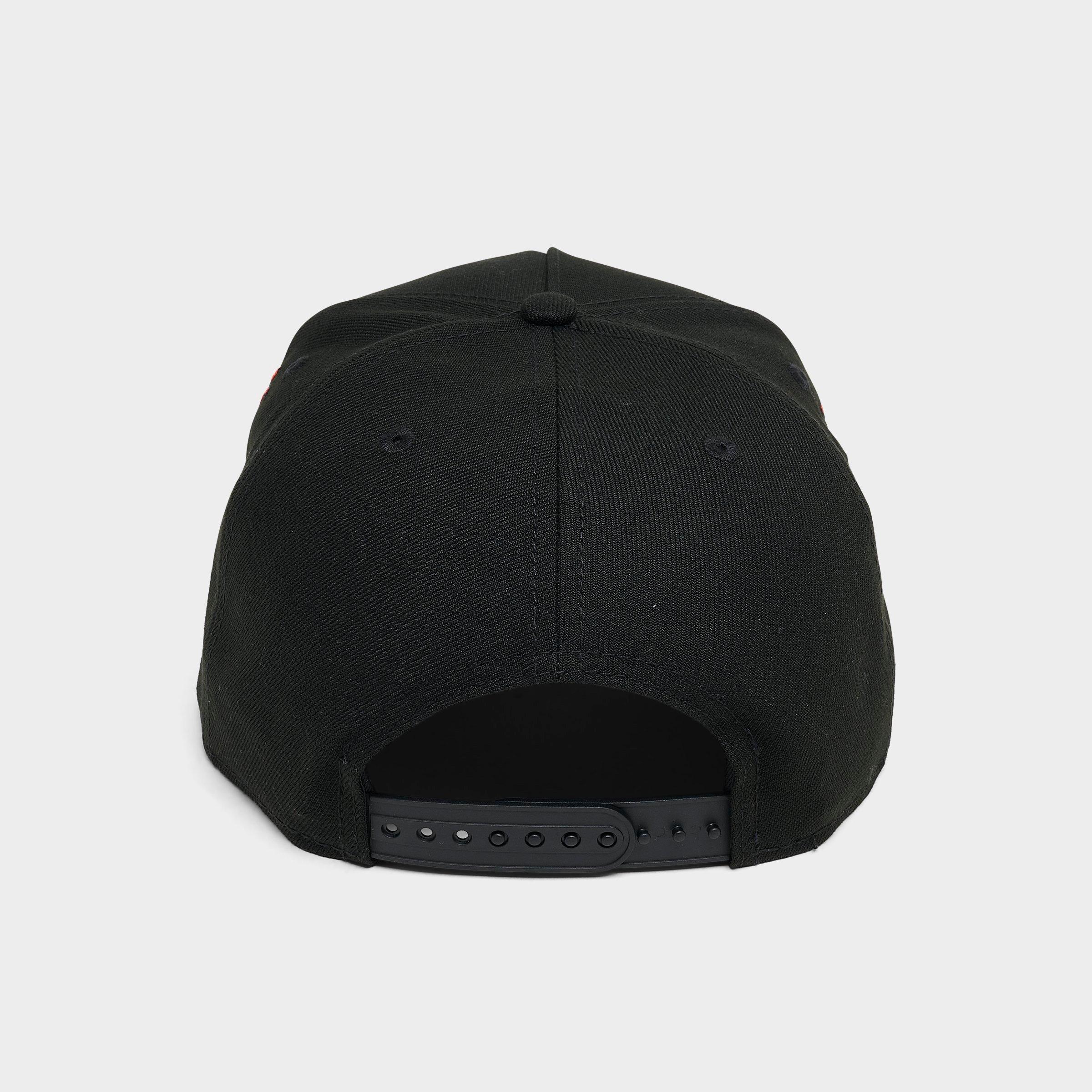 New Era New York Yankees MLB Skull & 8-Ball Snapback Hat