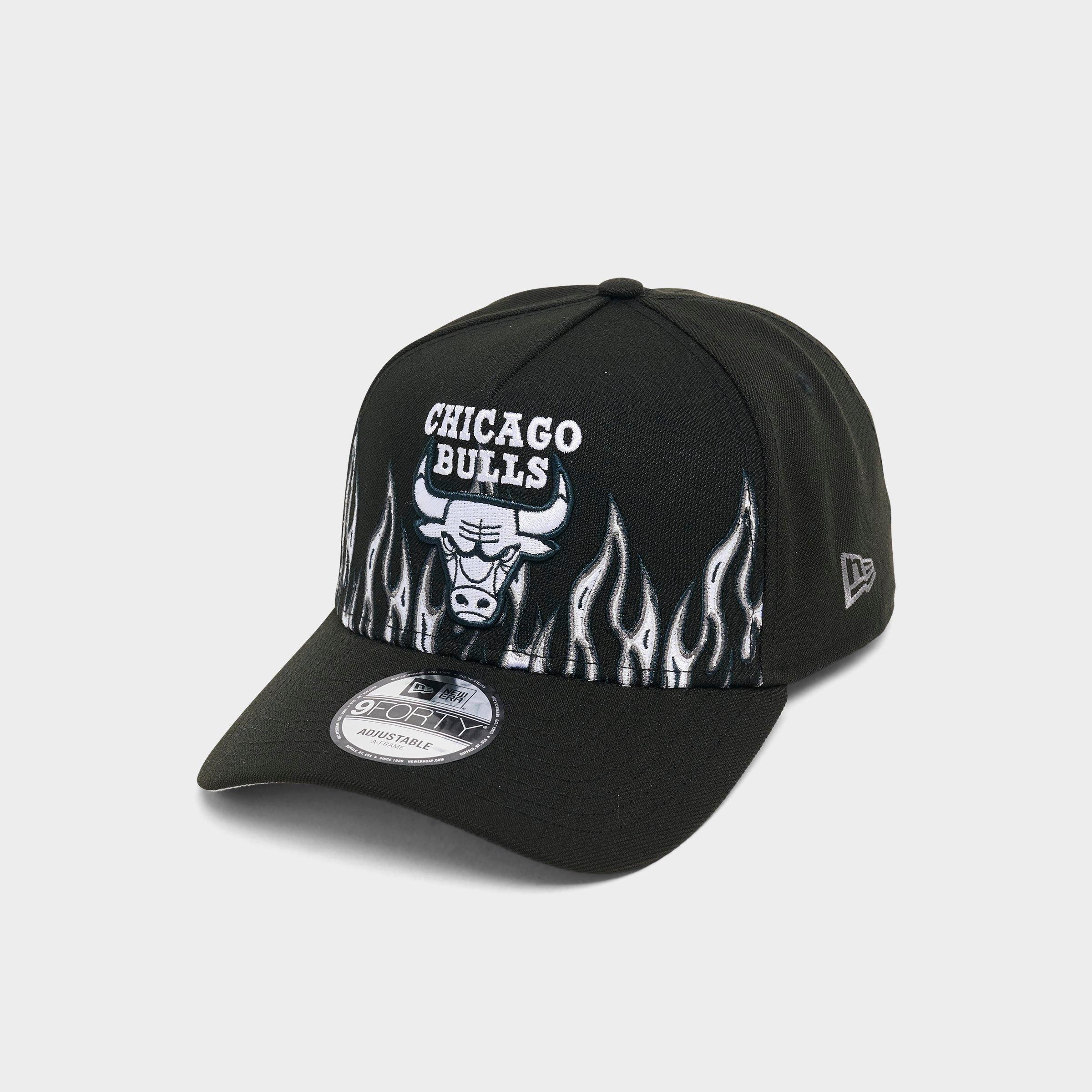 New Era Chicago Bulls NBA Flames 9FORTY A-Frame Snapback Hat
