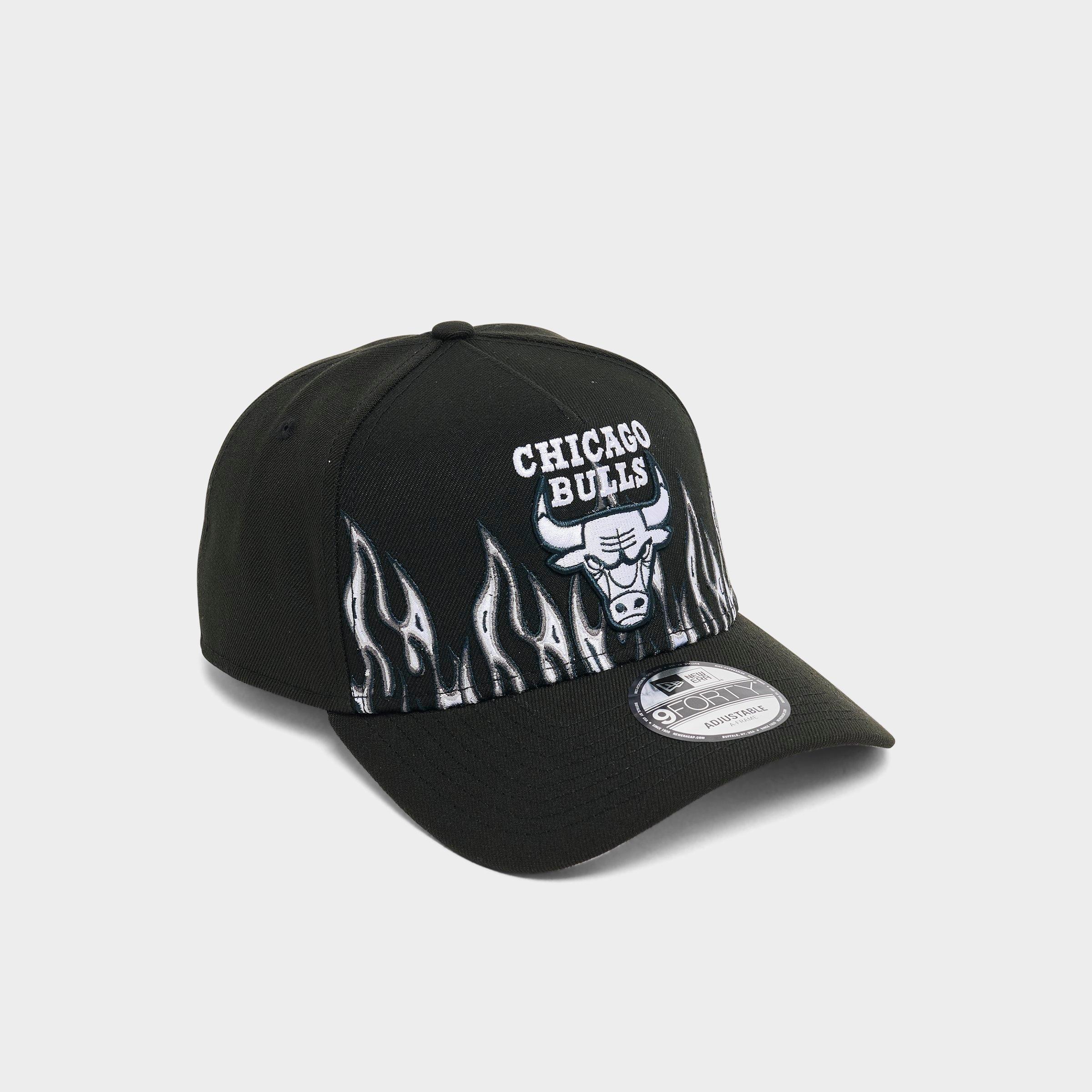 New Era Chicago Bulls NBA Flames 9FORTY A-Frame Snapback Hat