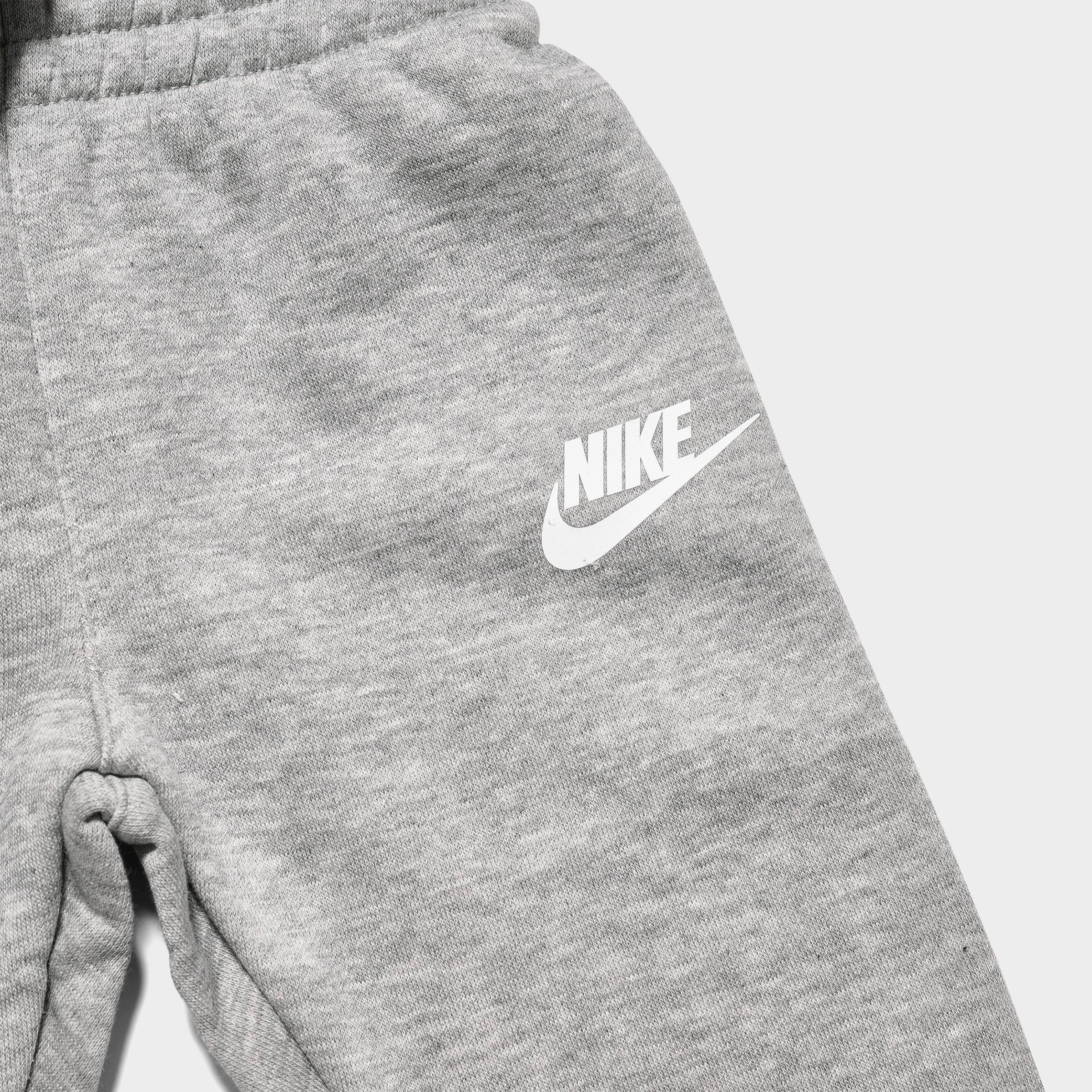 Infant Nike Chenille Crewneck Sweatshirt and Jogger Pants Set