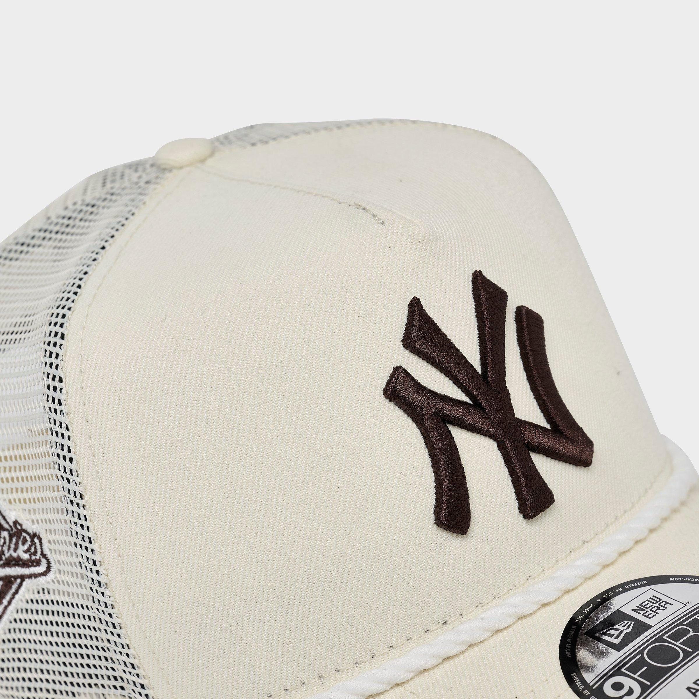 New Era New York Yankees MLB 9FORTY A-Frame Rope Trucker Hat