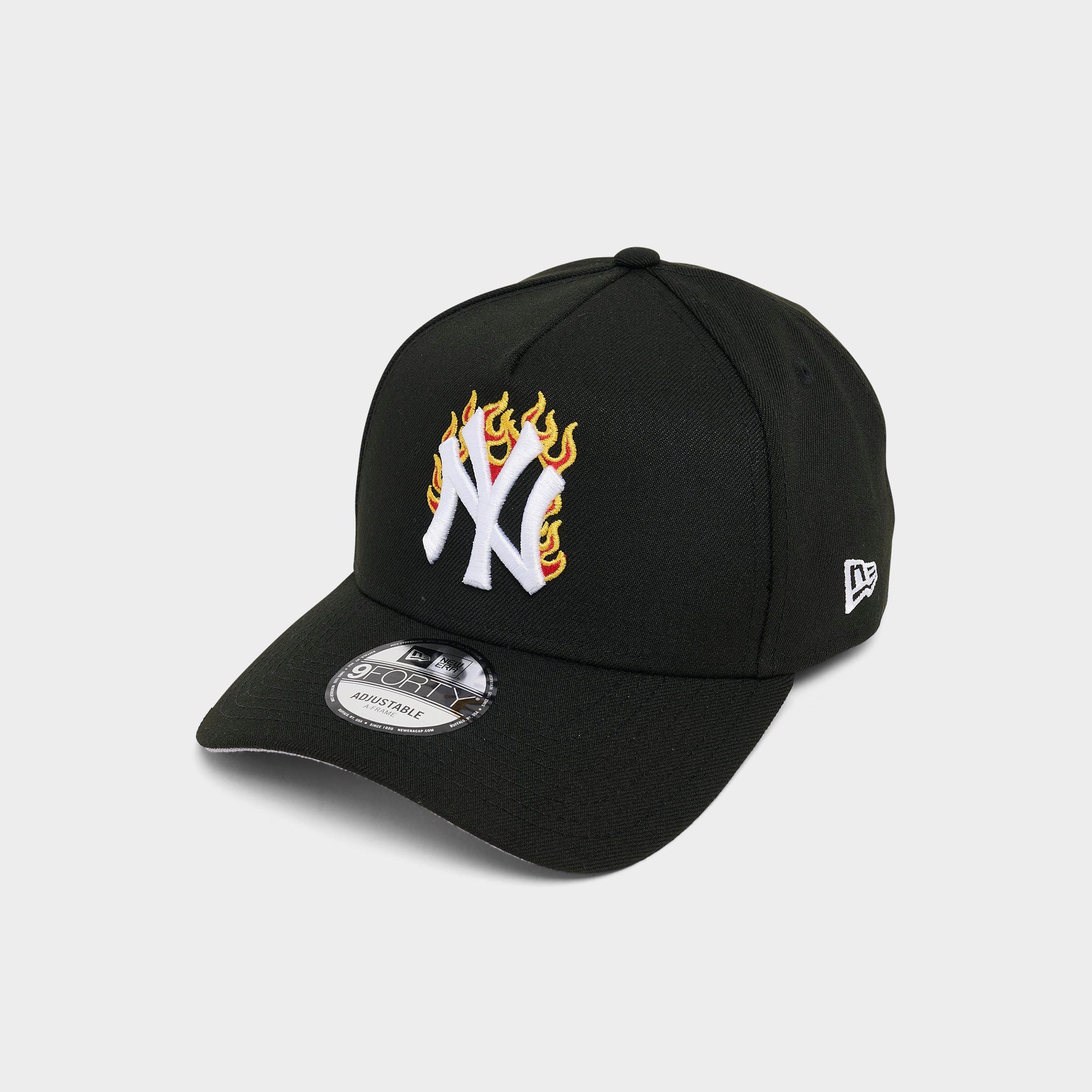 New Era New York Yankees MLB 9FORTY A-Frame Flames Snapback Hat