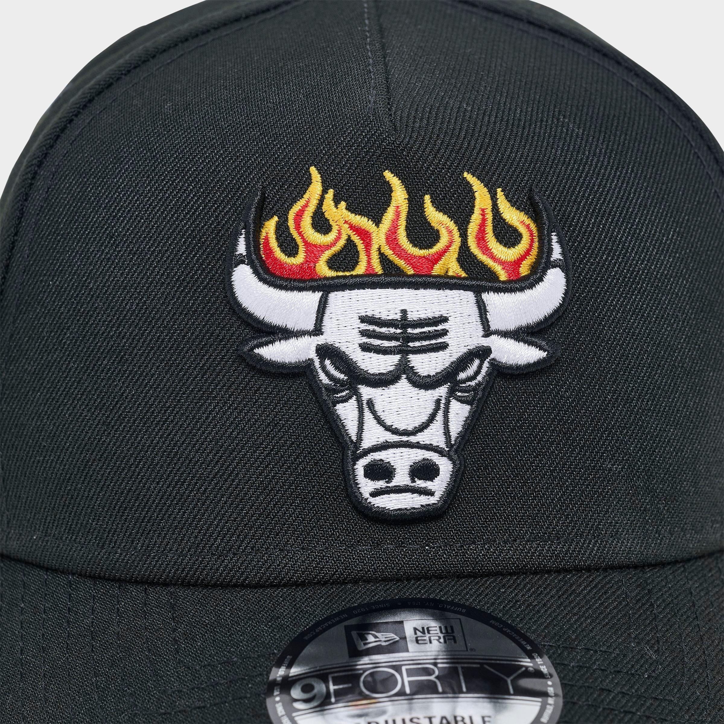 New Era Chicago Bulls NBA Flames 9FORTY A-Frame Snapback Hat