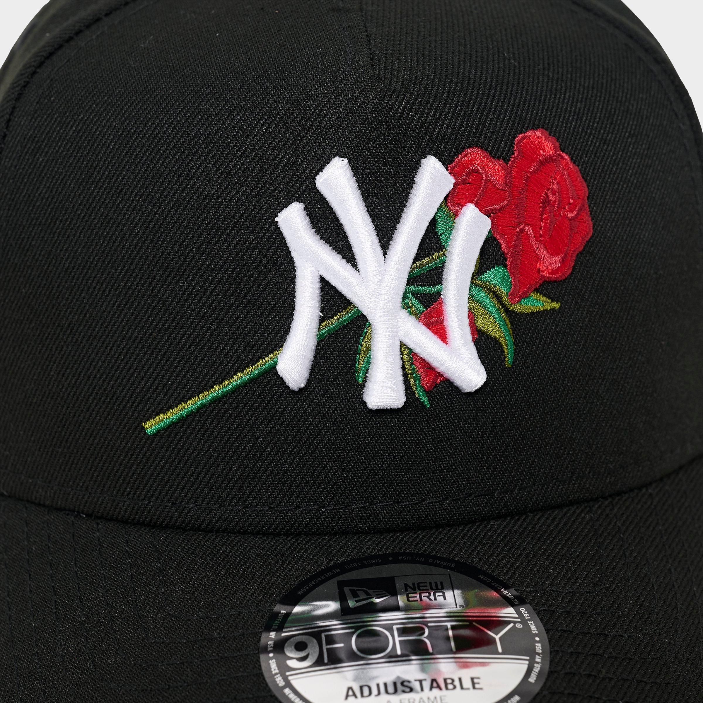 New Era New York Yankees MLB Rose 9FORTY A-Frame Snapback Hat