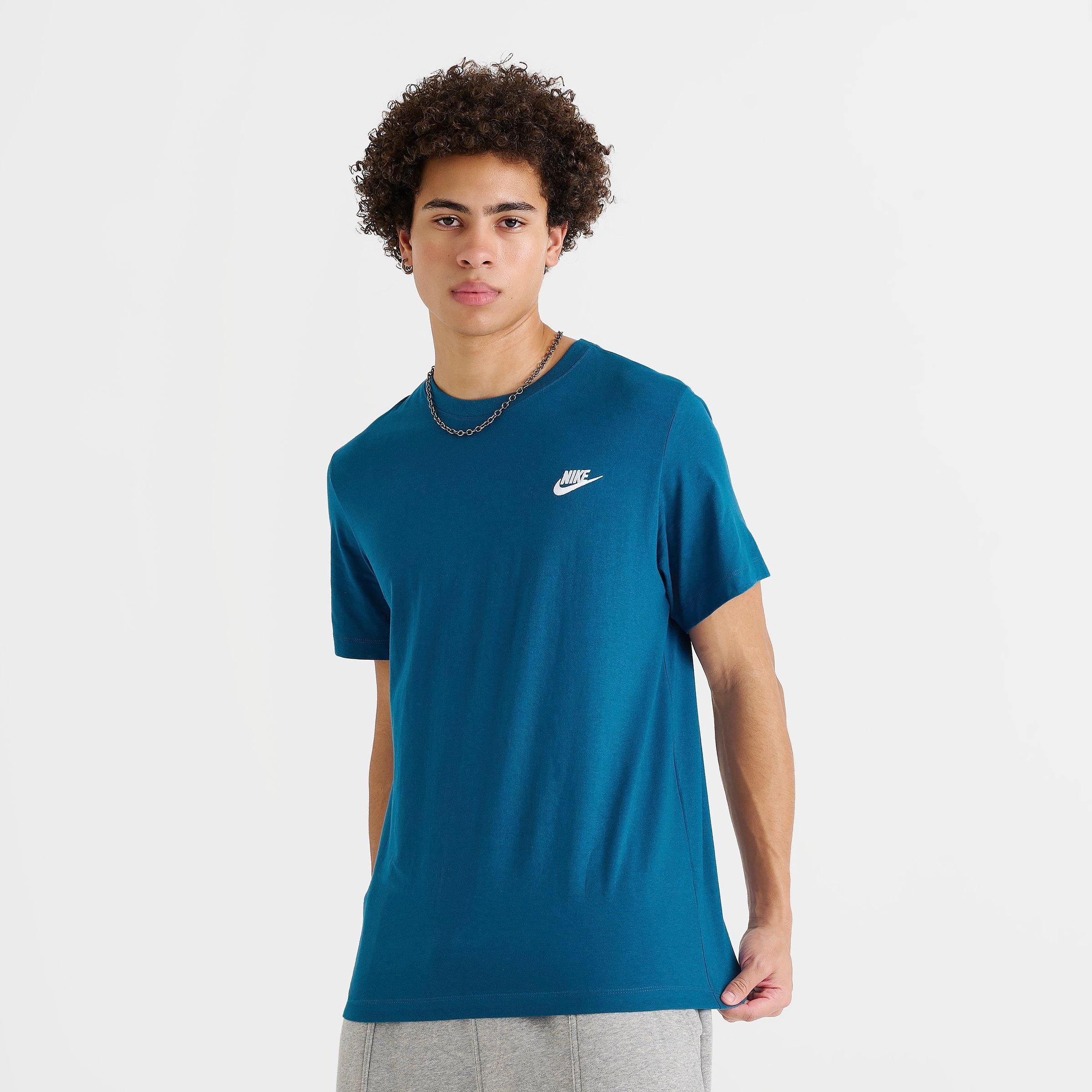 Nike Sportswear Club T-Shirt