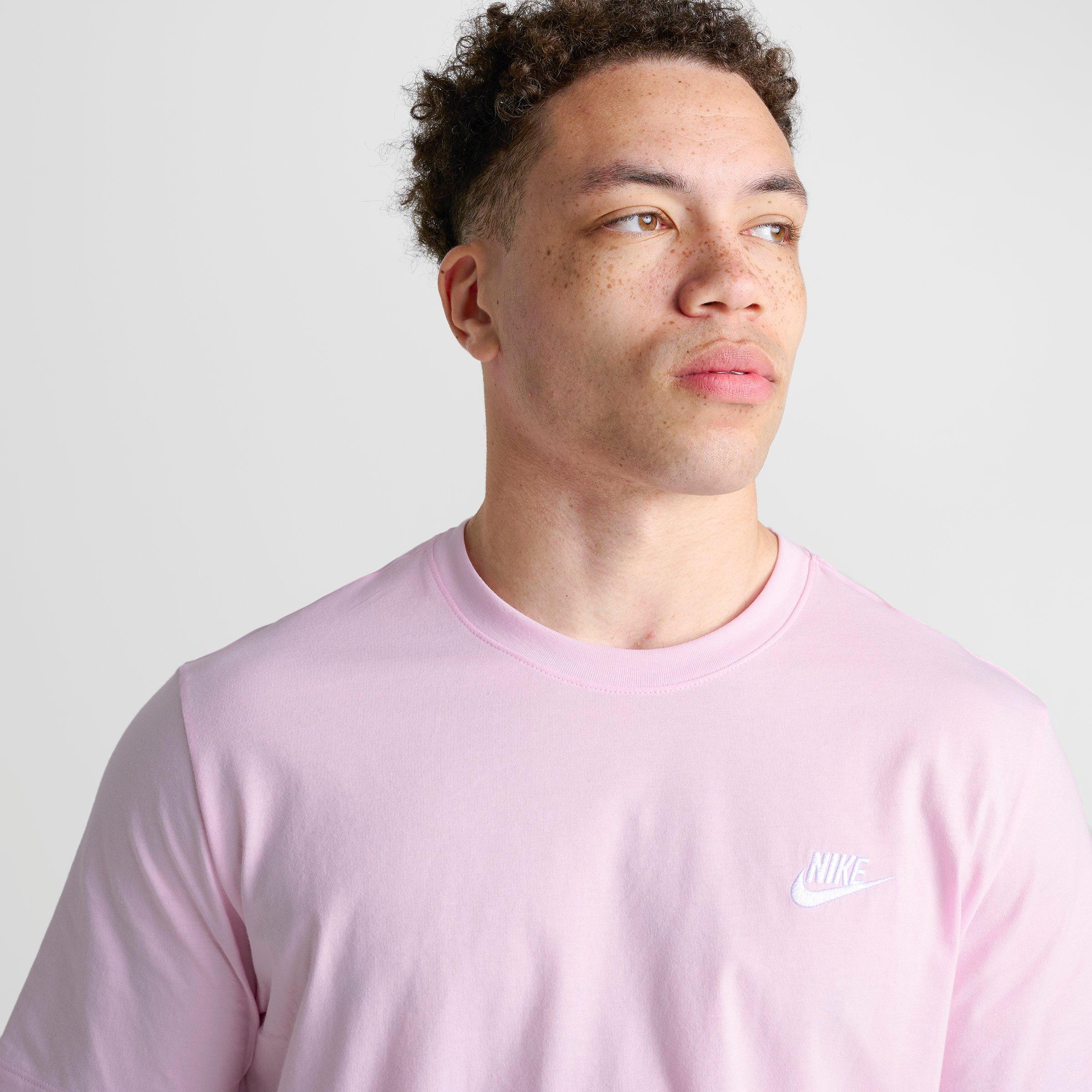 Nike Sportswear Club T-Shirt