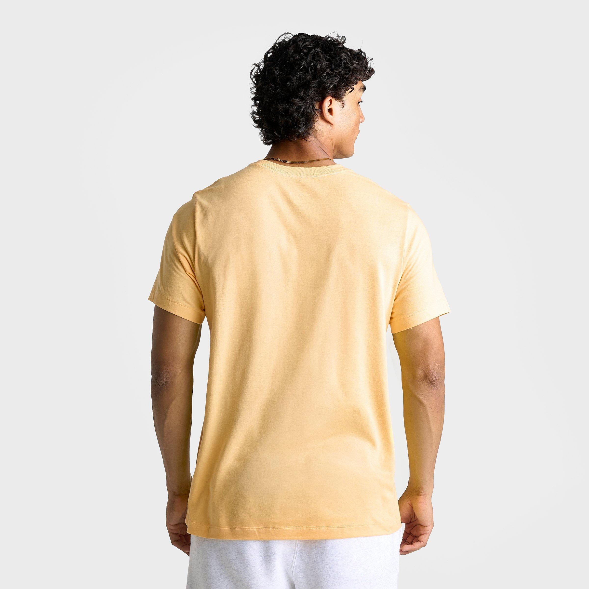 Nike Sportswear Club T-Shirt