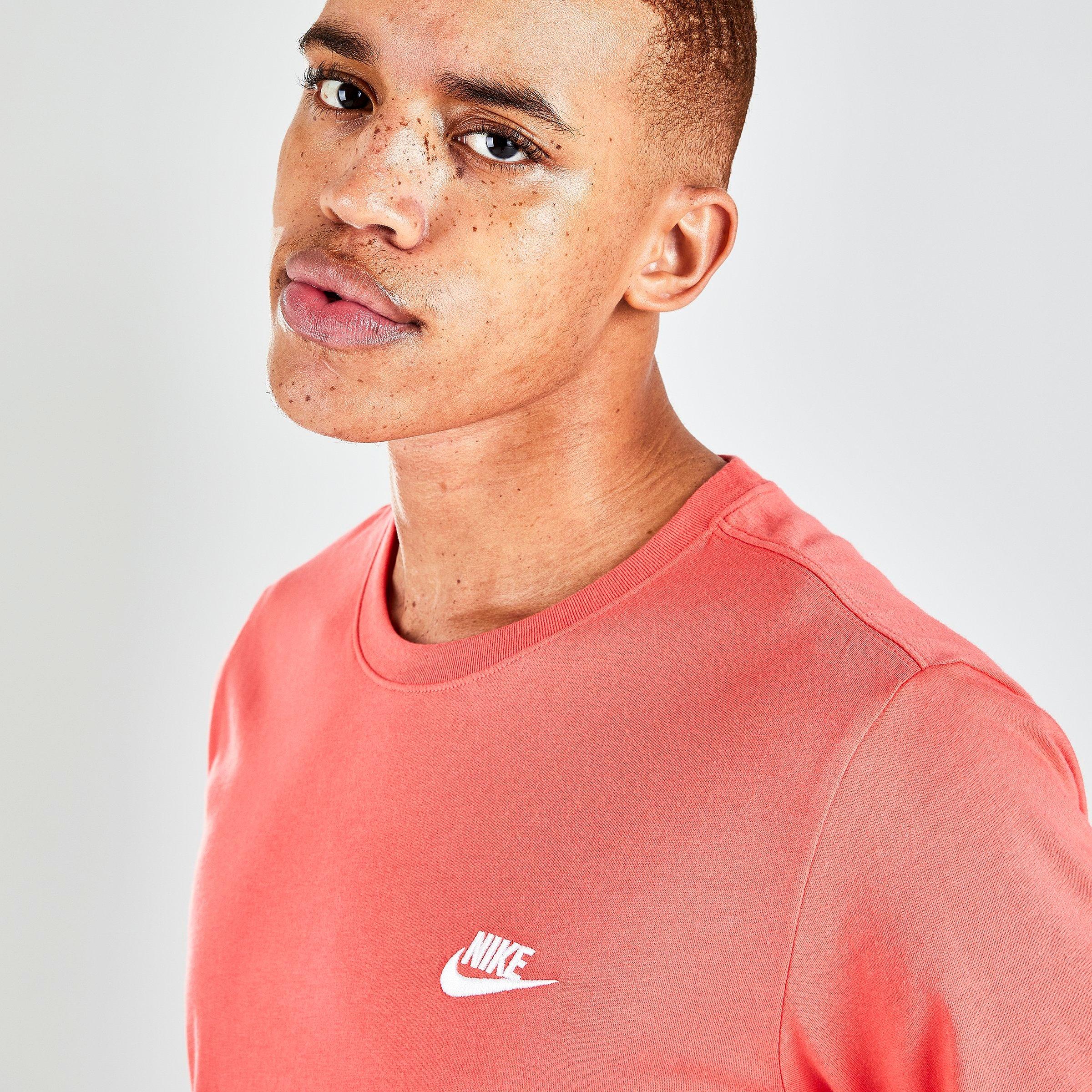Nike Sportswear Club T-Shirt