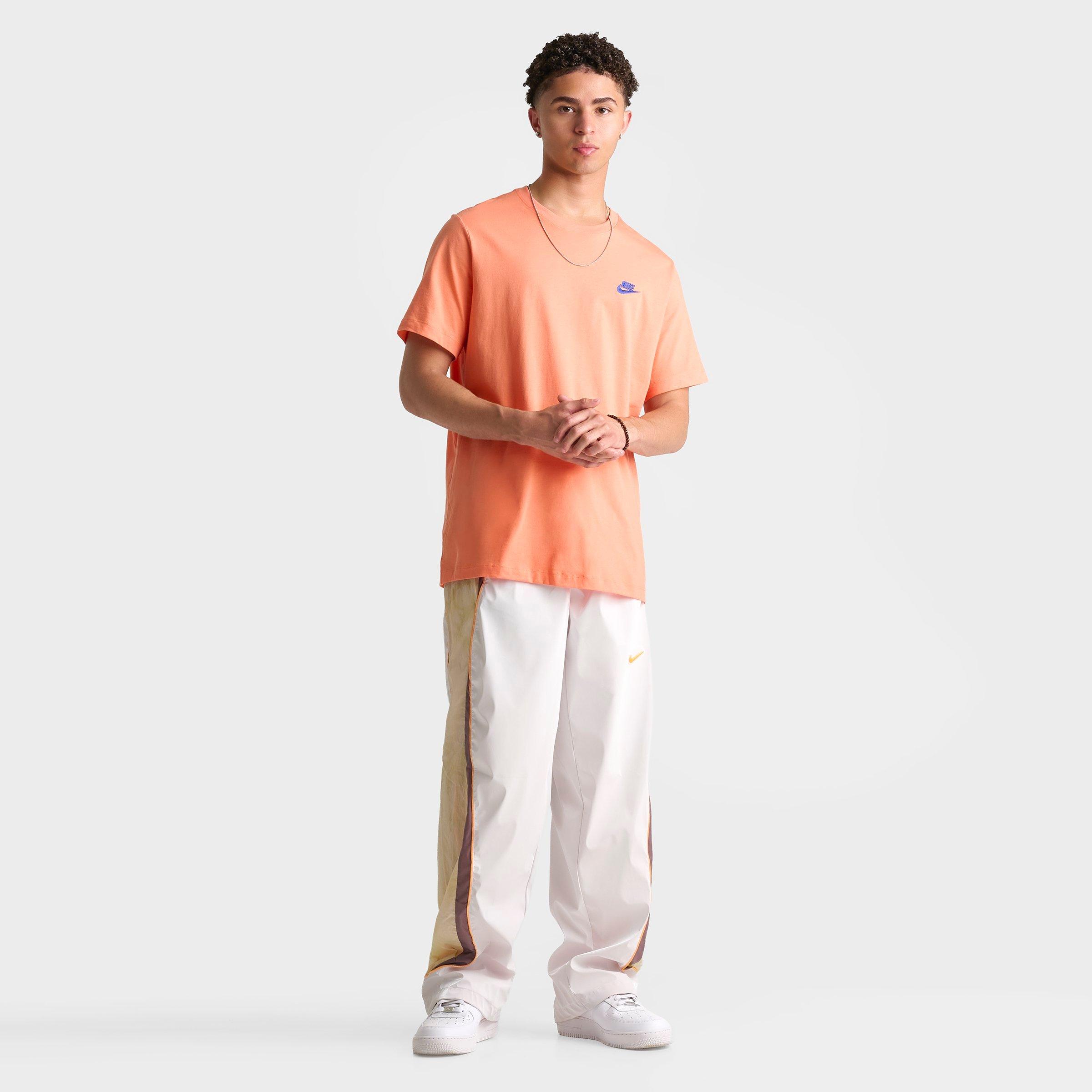 Nike Sportswear Club T-Shirt