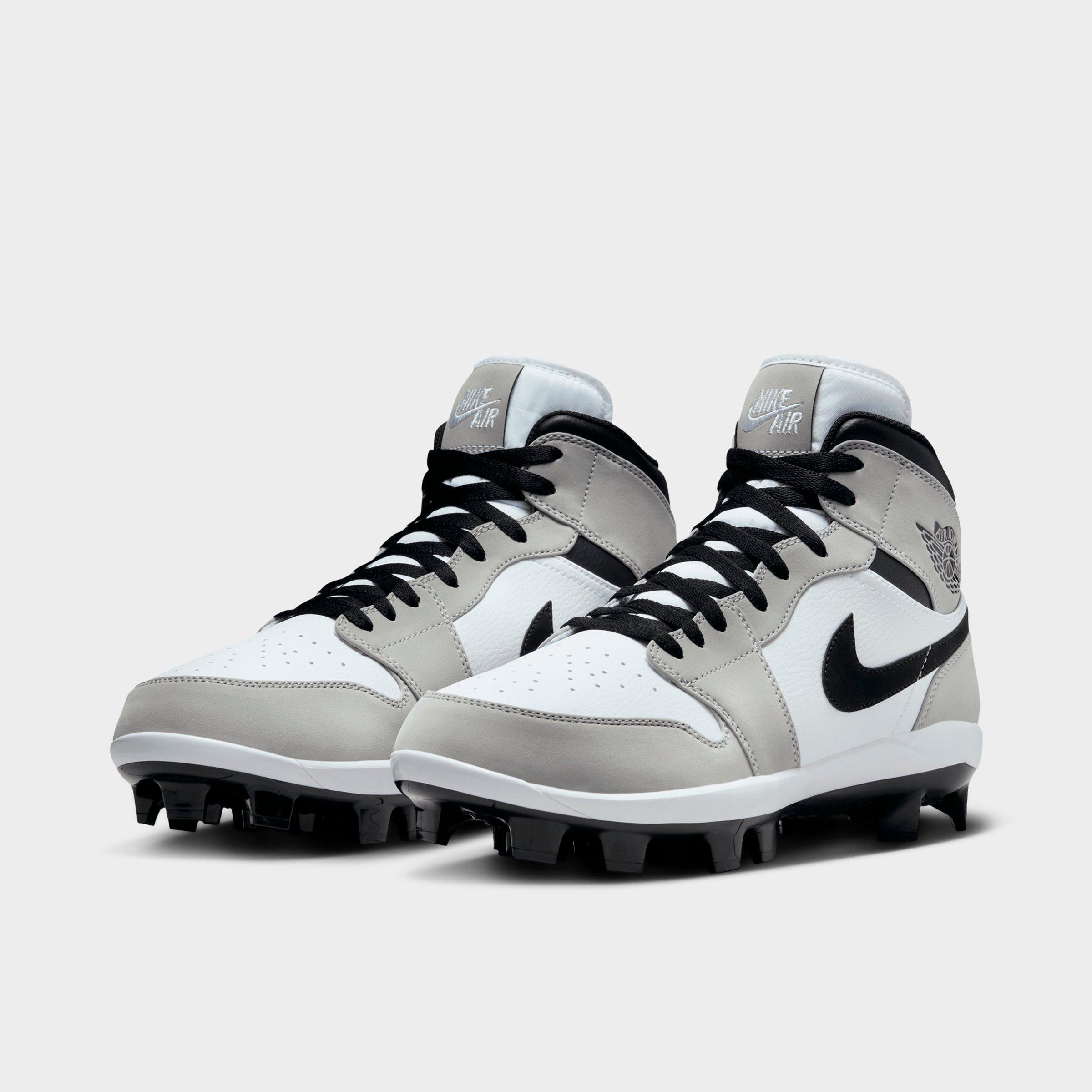 Men's Air Jordan 1 Retro MCS Baseball Cleats