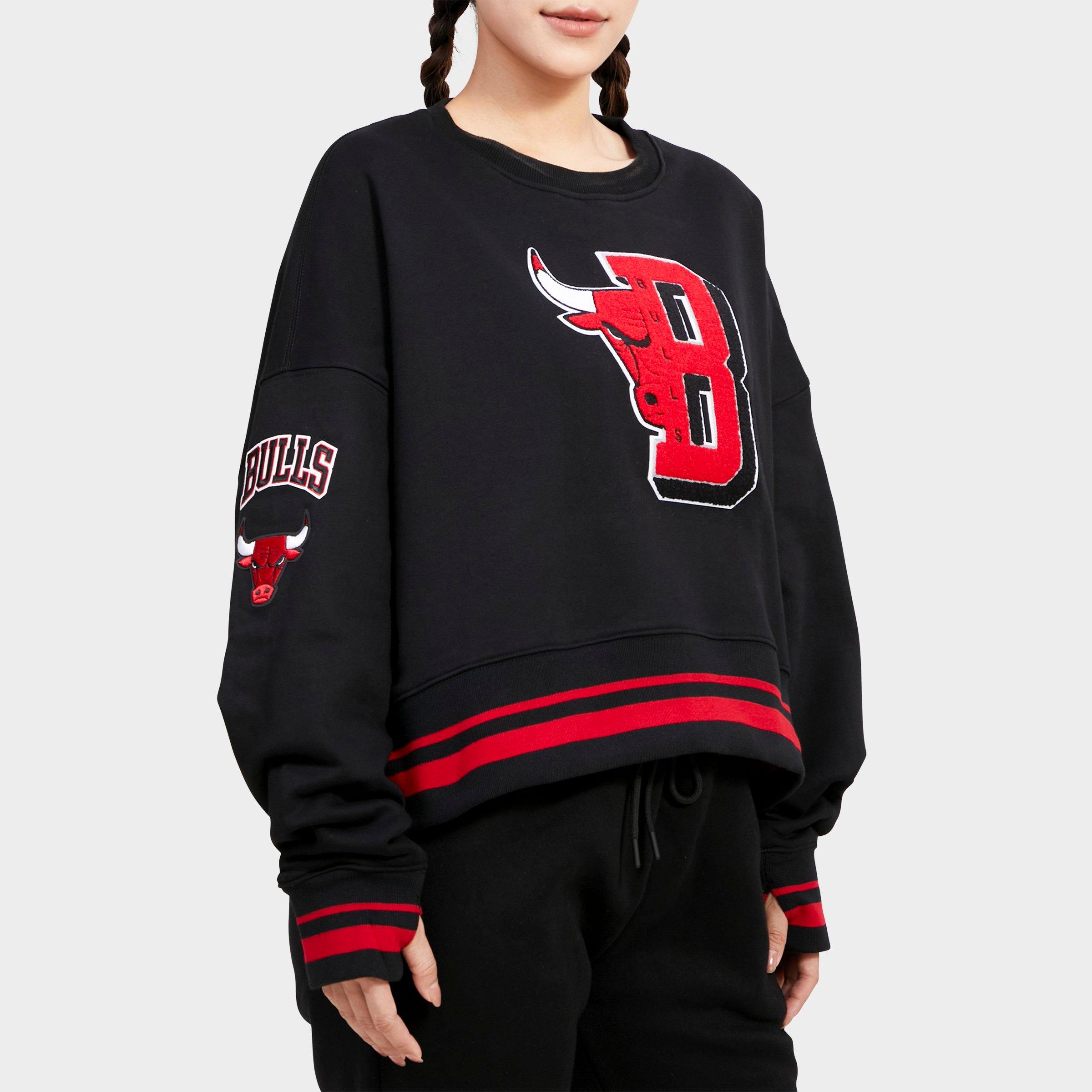 Women's Pro Standard Chicago Bulls NBA Mashup Rib Crewneck Sweatshirt