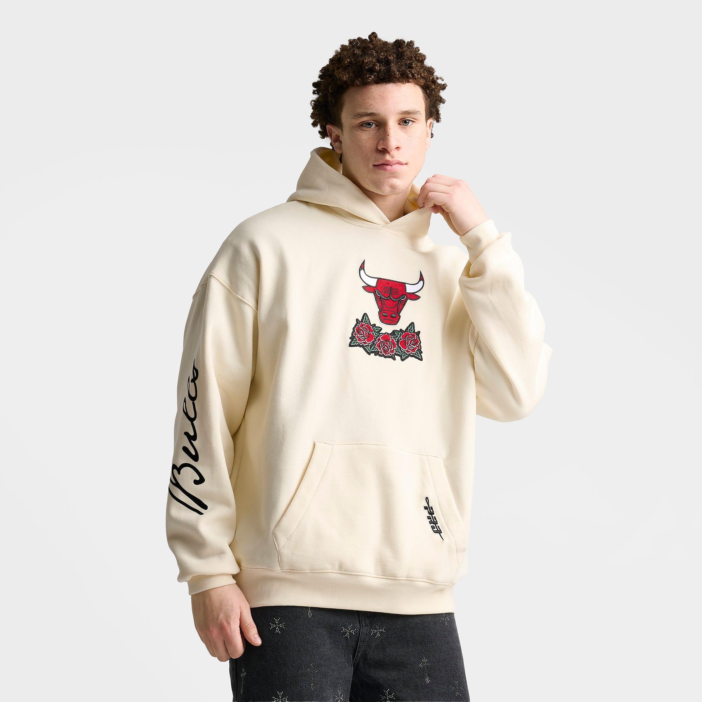 Men's Pro Standard Chicago Bulls NBA  Fire and Roses Drop Shoulder Pullover Hoodie