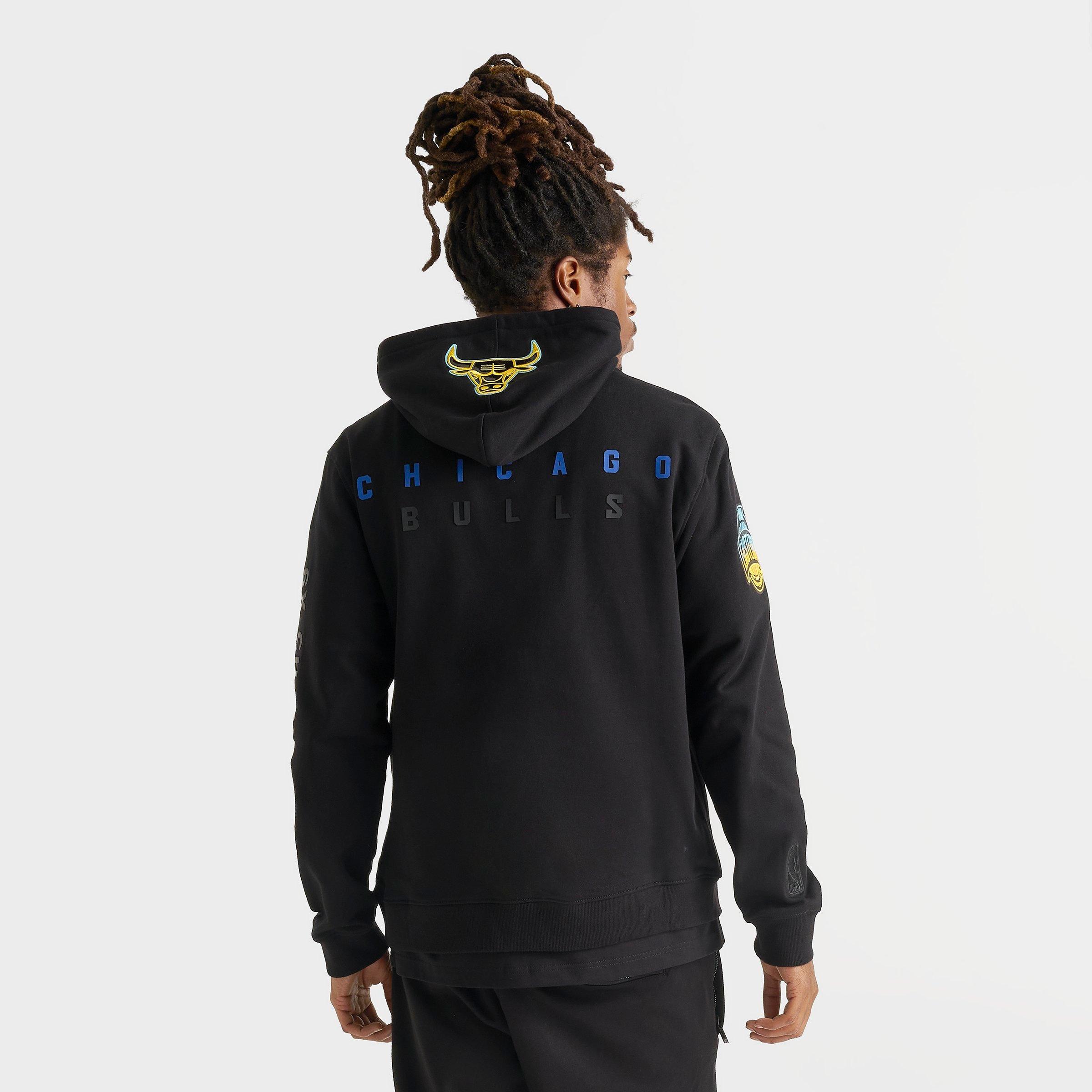 Men's Pro Standard Chicago Bulls NBA 6-Time Champs Fleece Pullover Hoodie