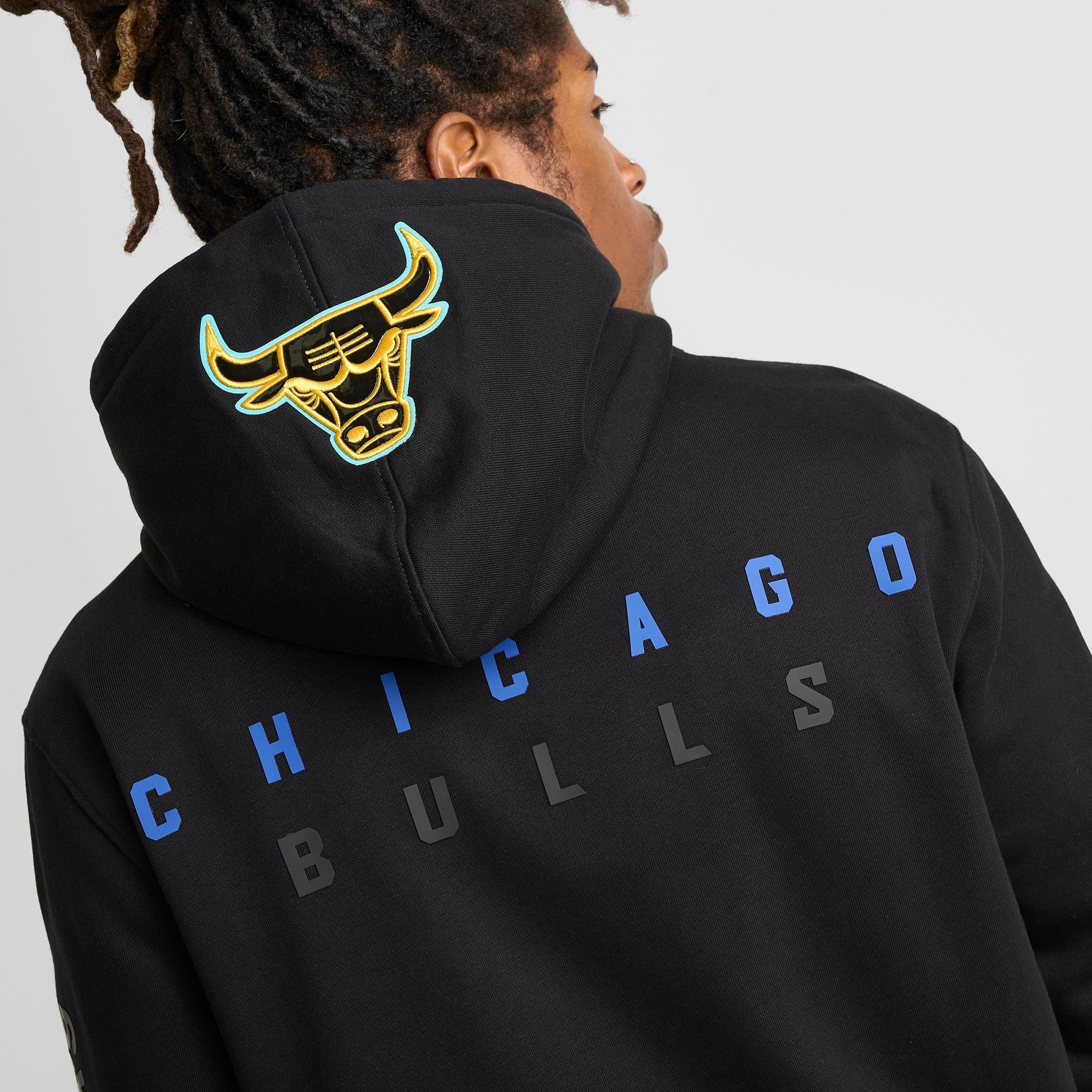 Men's Pro Standard Chicago Bulls NBA 6-Time Champs Fleece Pullover Hoodie
