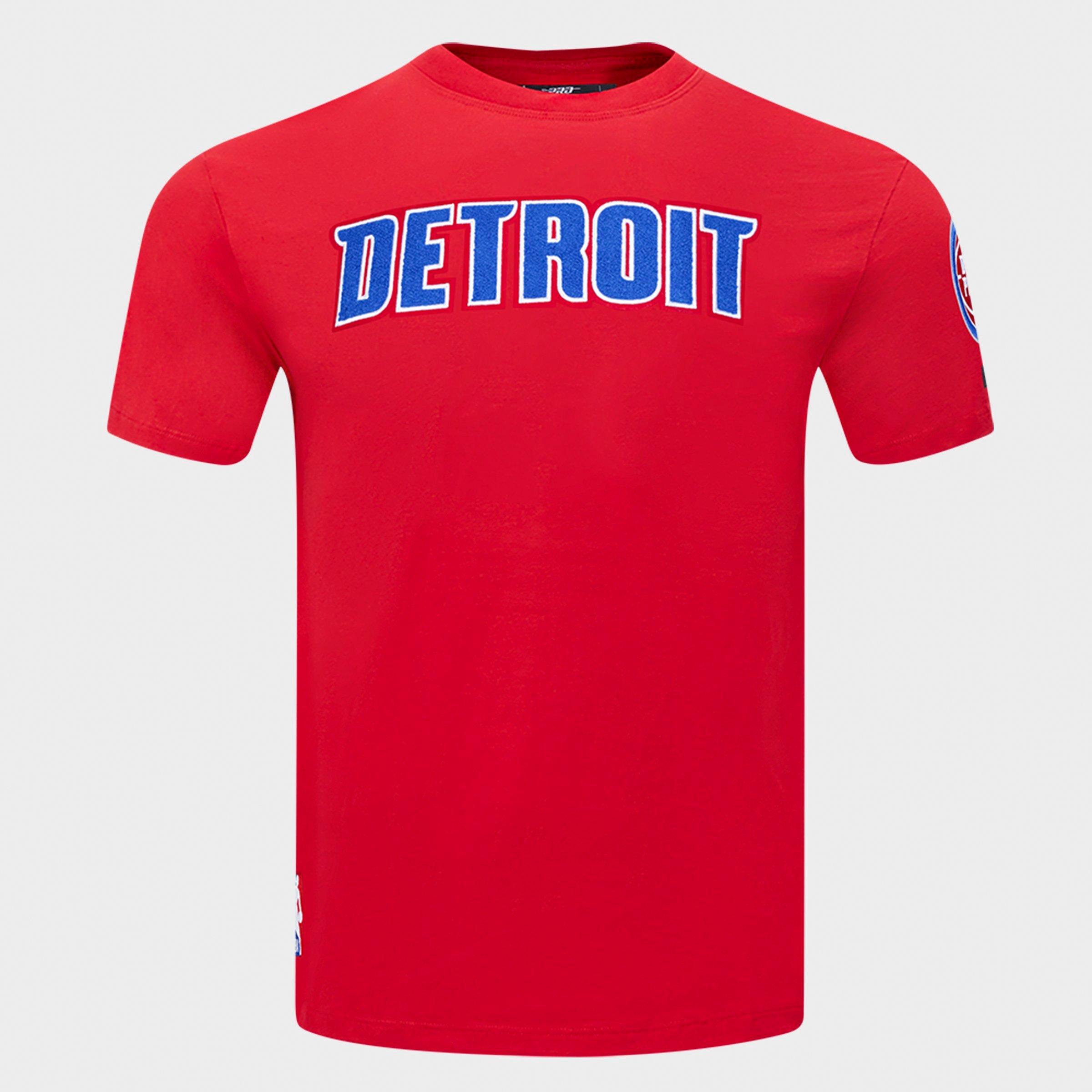 Men's Pro Standard Detroit Pistons NBA Classic Chenille T-Shirt