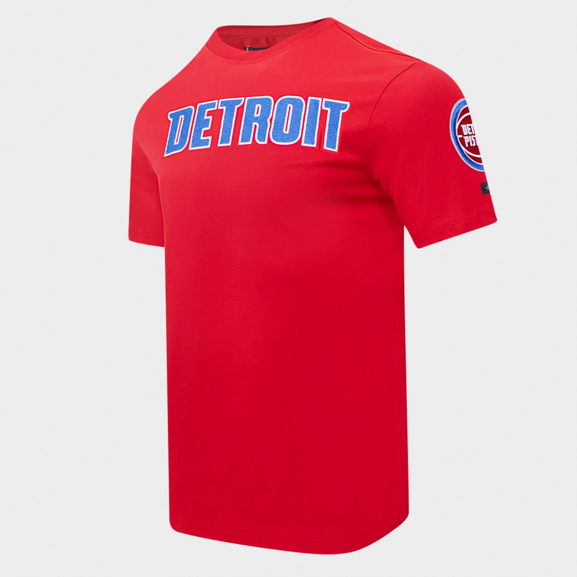 Men's Pro Standard Detroit Pistons NBA Classic Chenille T-Shirt