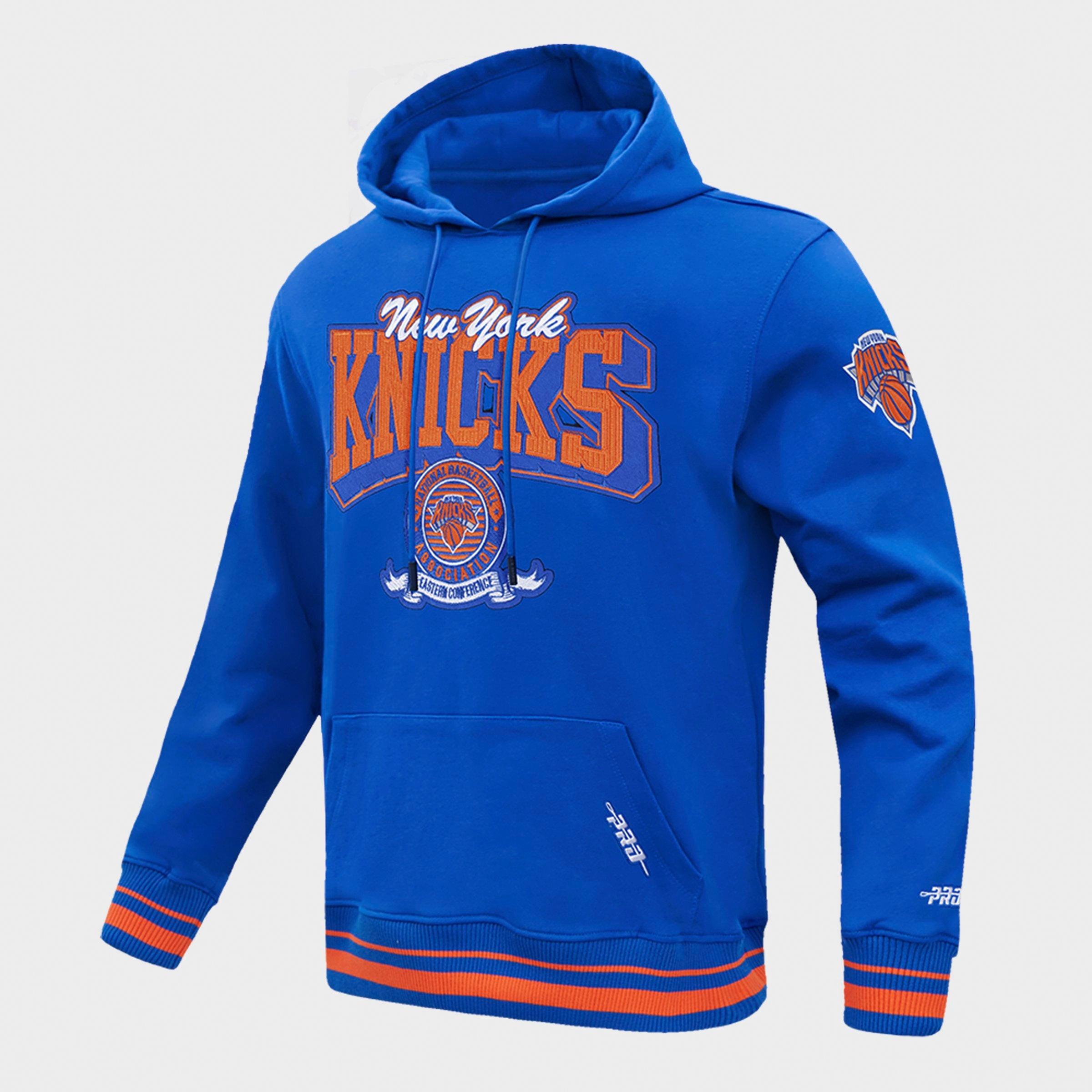 Men's Pro Standard New York Knicks NBA Badge Fleece Pullover Hoodie