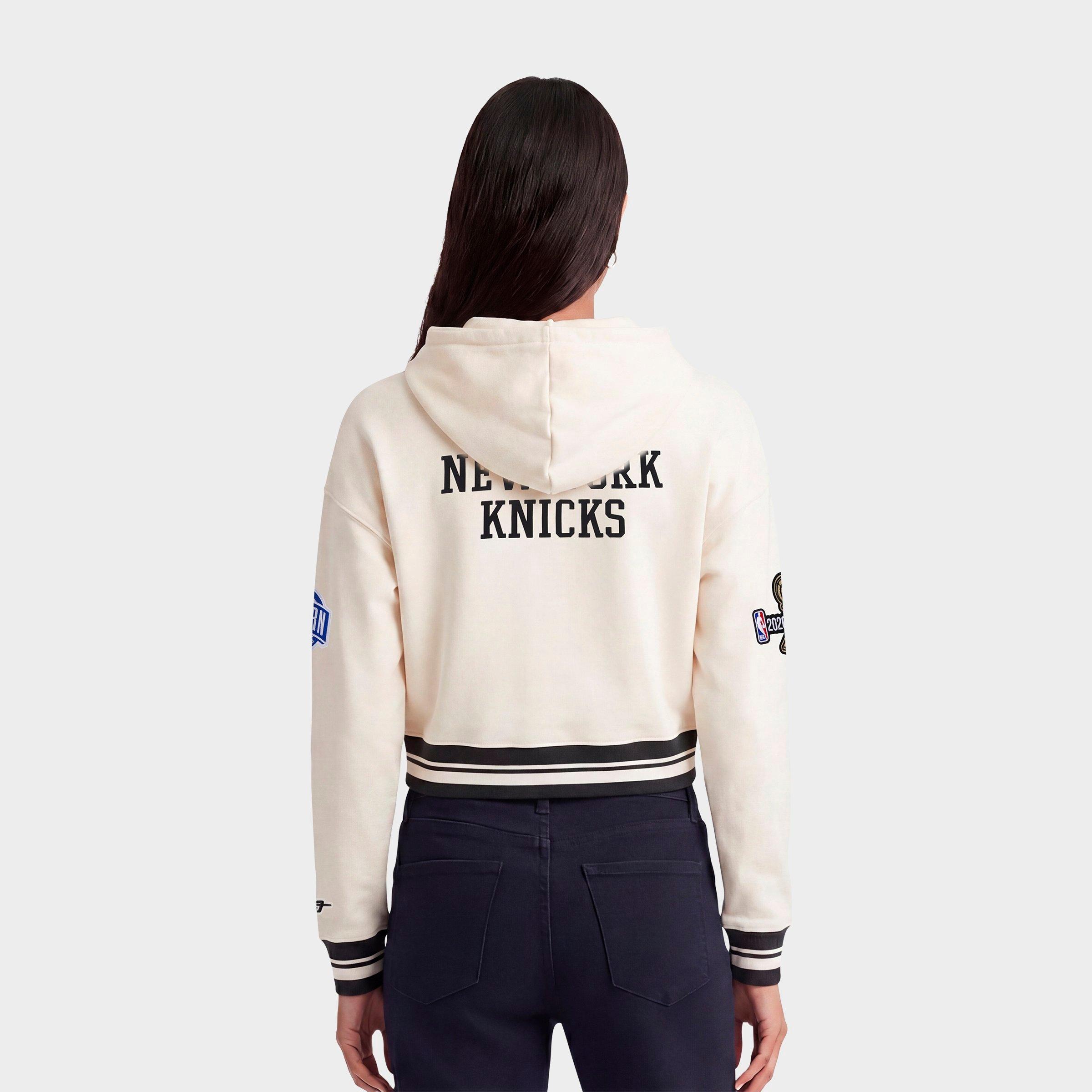 Women's Pro Standard New York Knicks NBA Classic Fleece Cropped Pullover Hoodie