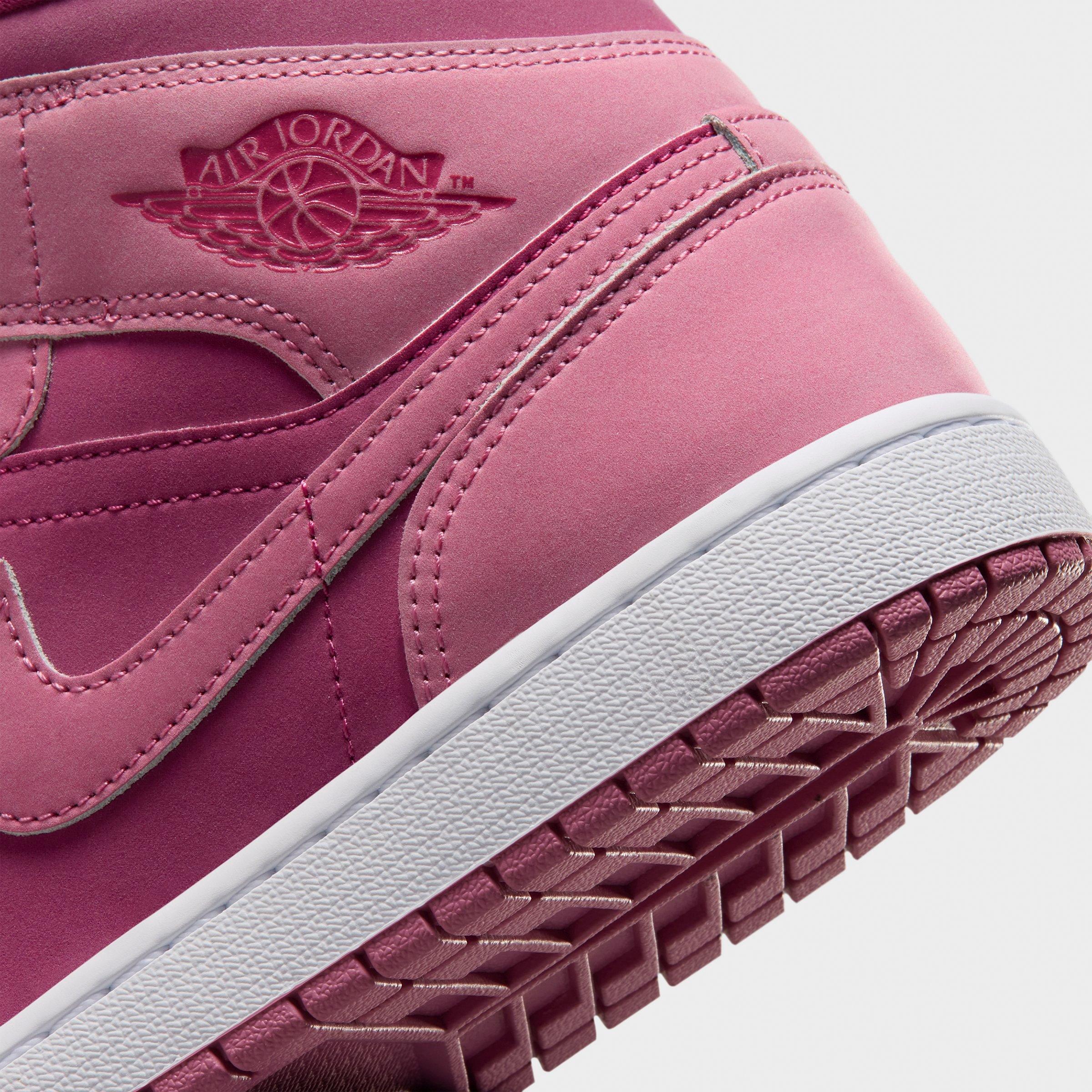 Women's Air Jordan Retro 1 Mid Casual Shoes