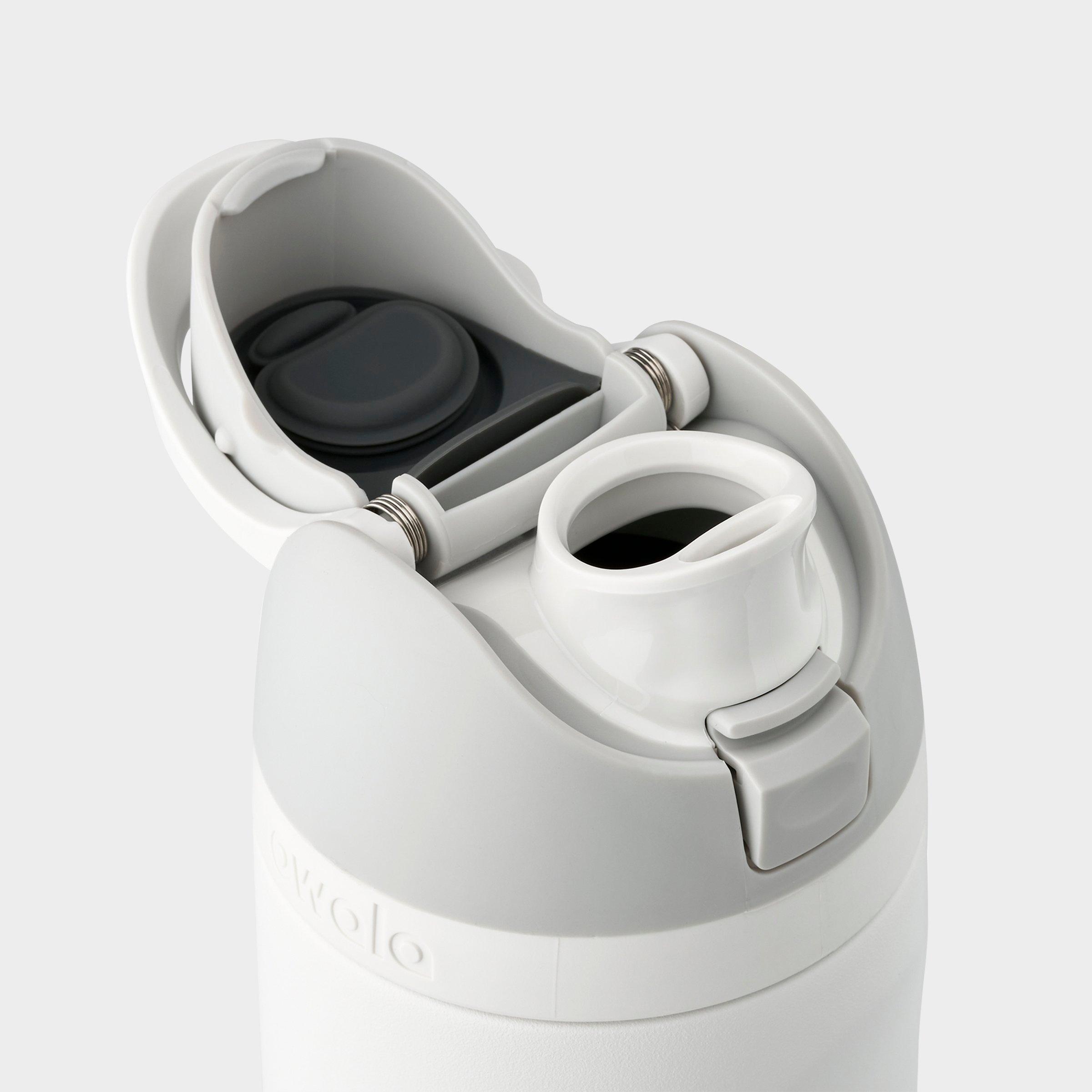 Owala FreeSip Water Bottle (24 oz)