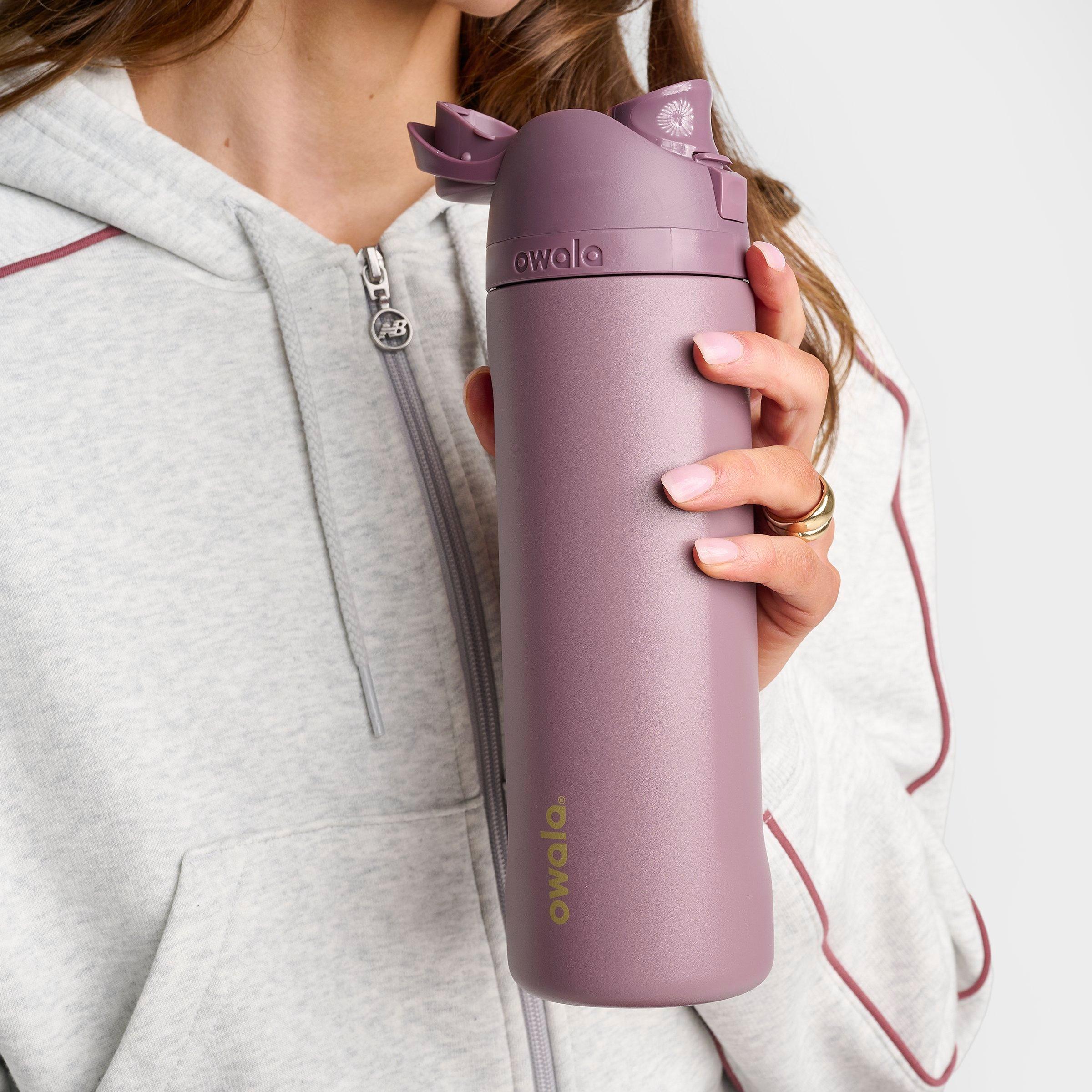 Owala FreeSip Water Bottle (24 oz)