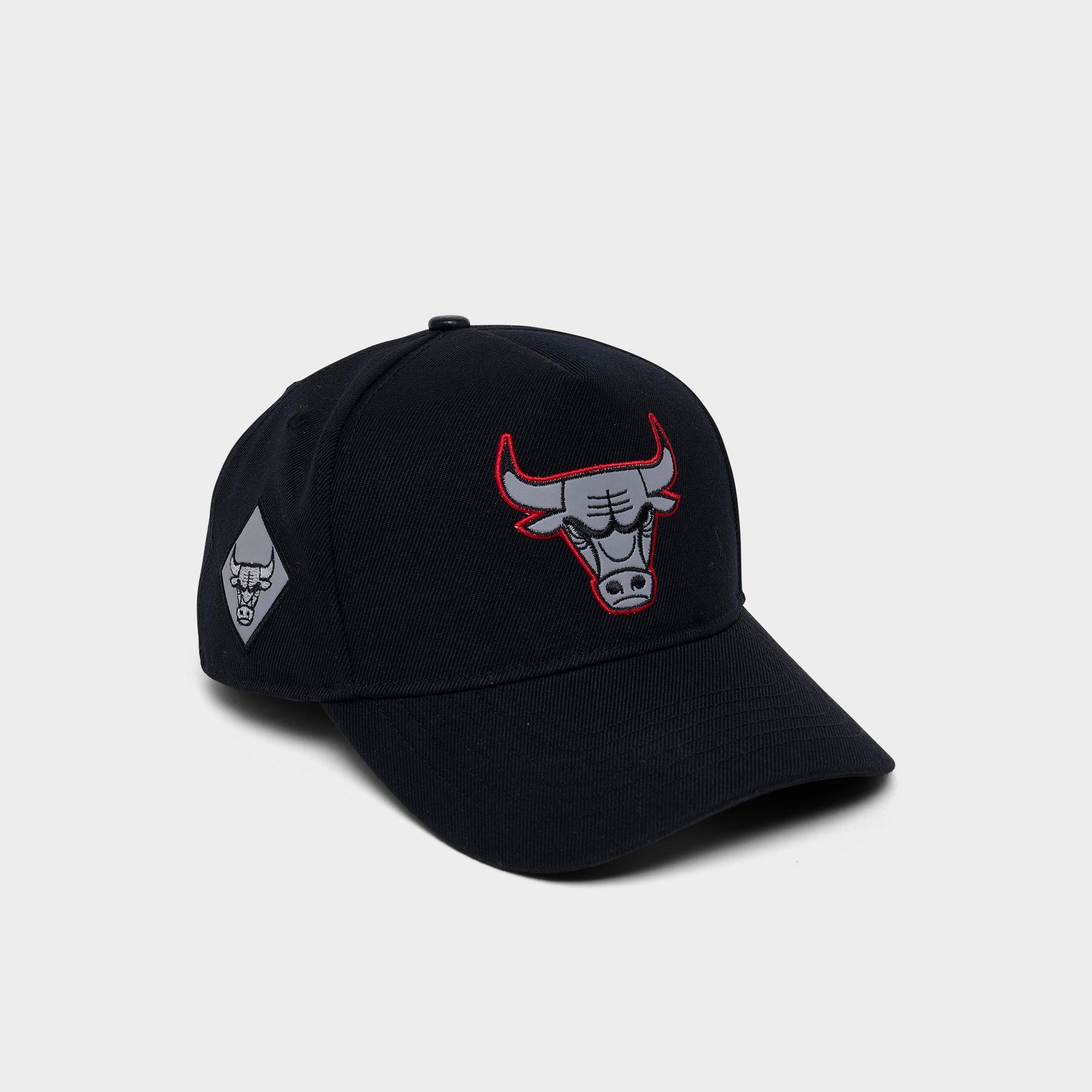 Pro Standard Chicago Bulls NBA Under The Lights Snapback Hat