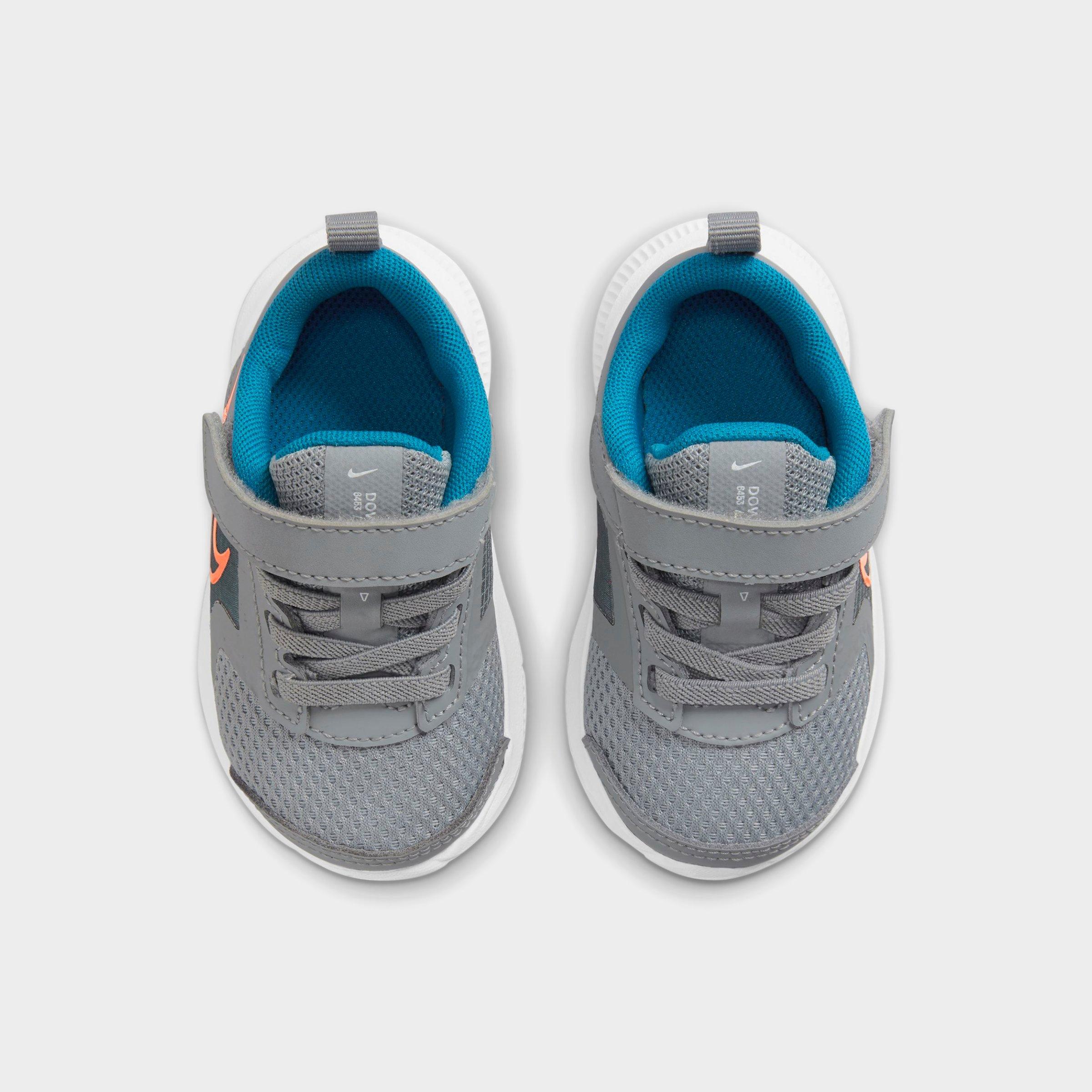 Boys' Toddler Nike Downshifter 11 Hook-and-Loop Casual Shoes