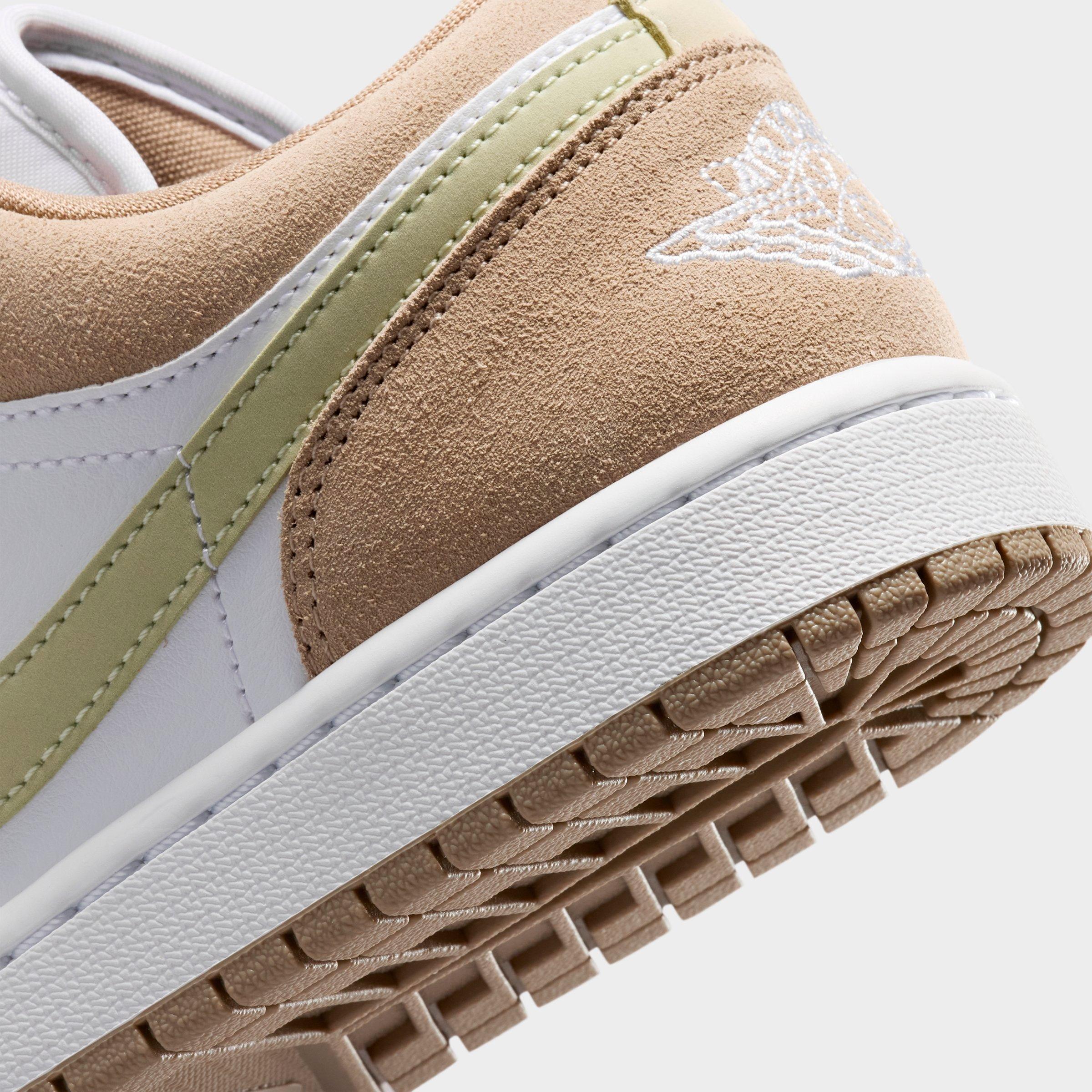 Women's Air Jordan Retro 1 Low Casual Shoes