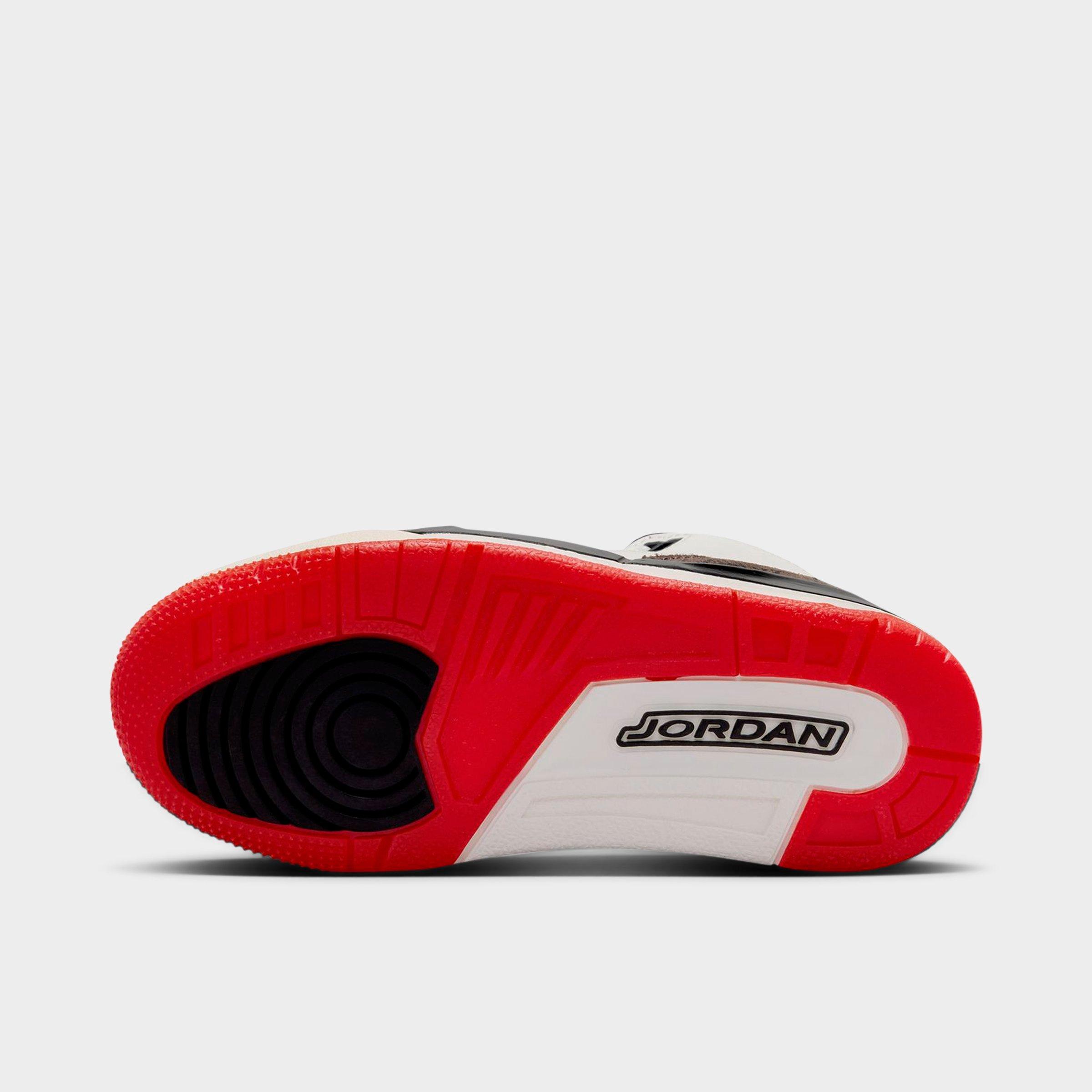 Little Kids' Air Jordan Retro 3 Basketball Shoes