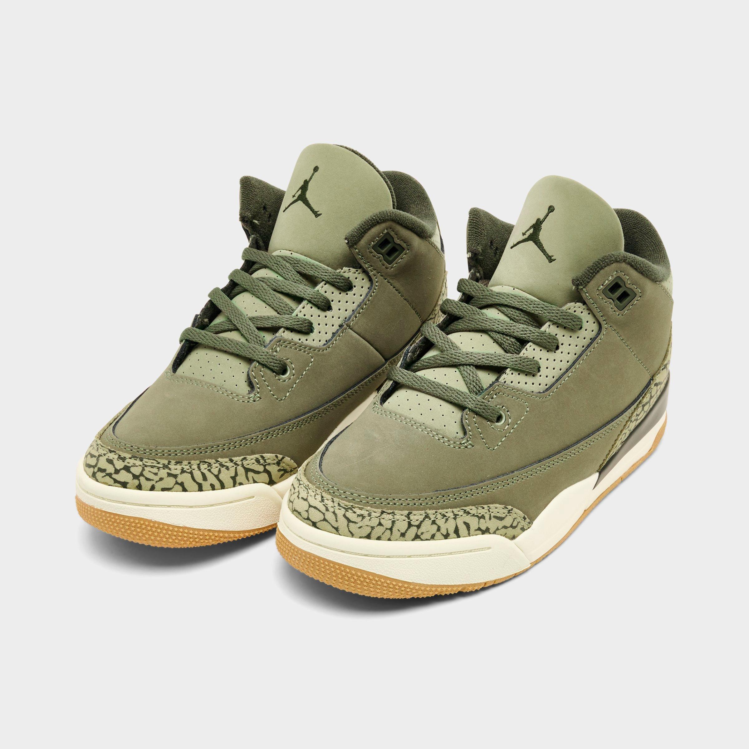 Little Kids' Air Jordan Retro 3 Basketball Shoes