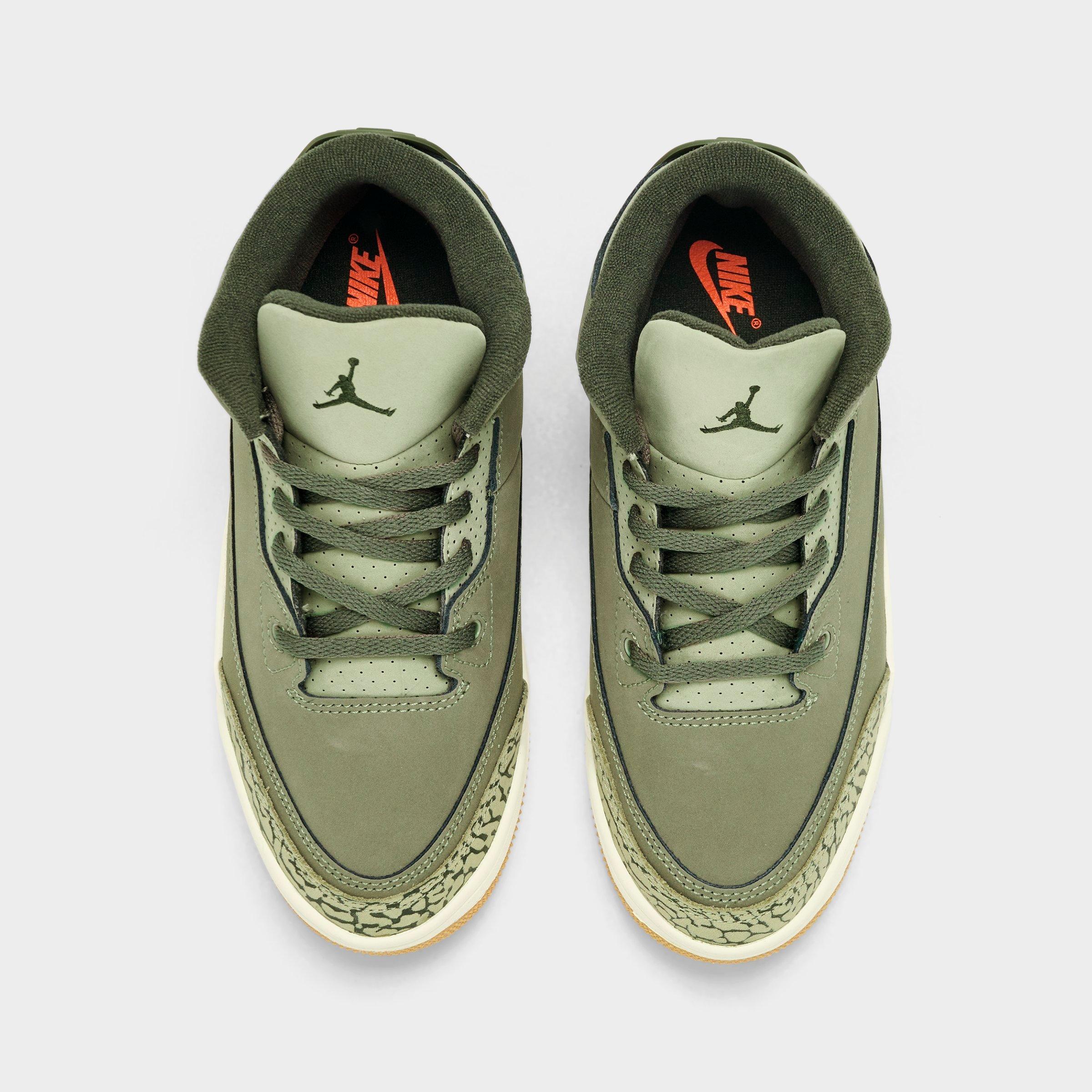 Little Kids' Air Jordan Retro 3 Basketball Shoes