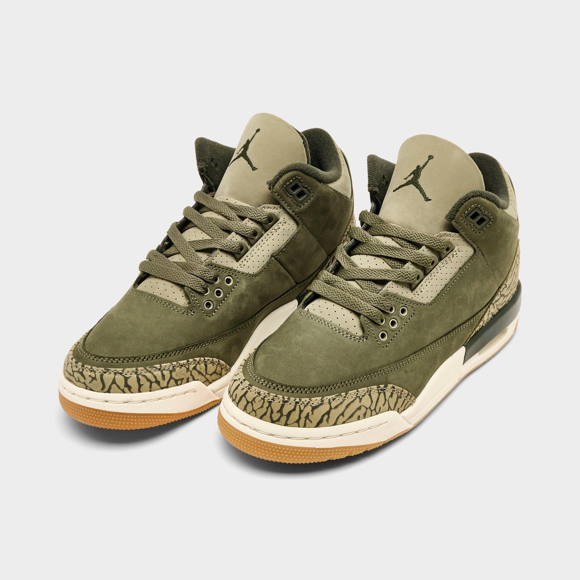 Big Kids' Air Jordan Retro 3 Basketball Shoes