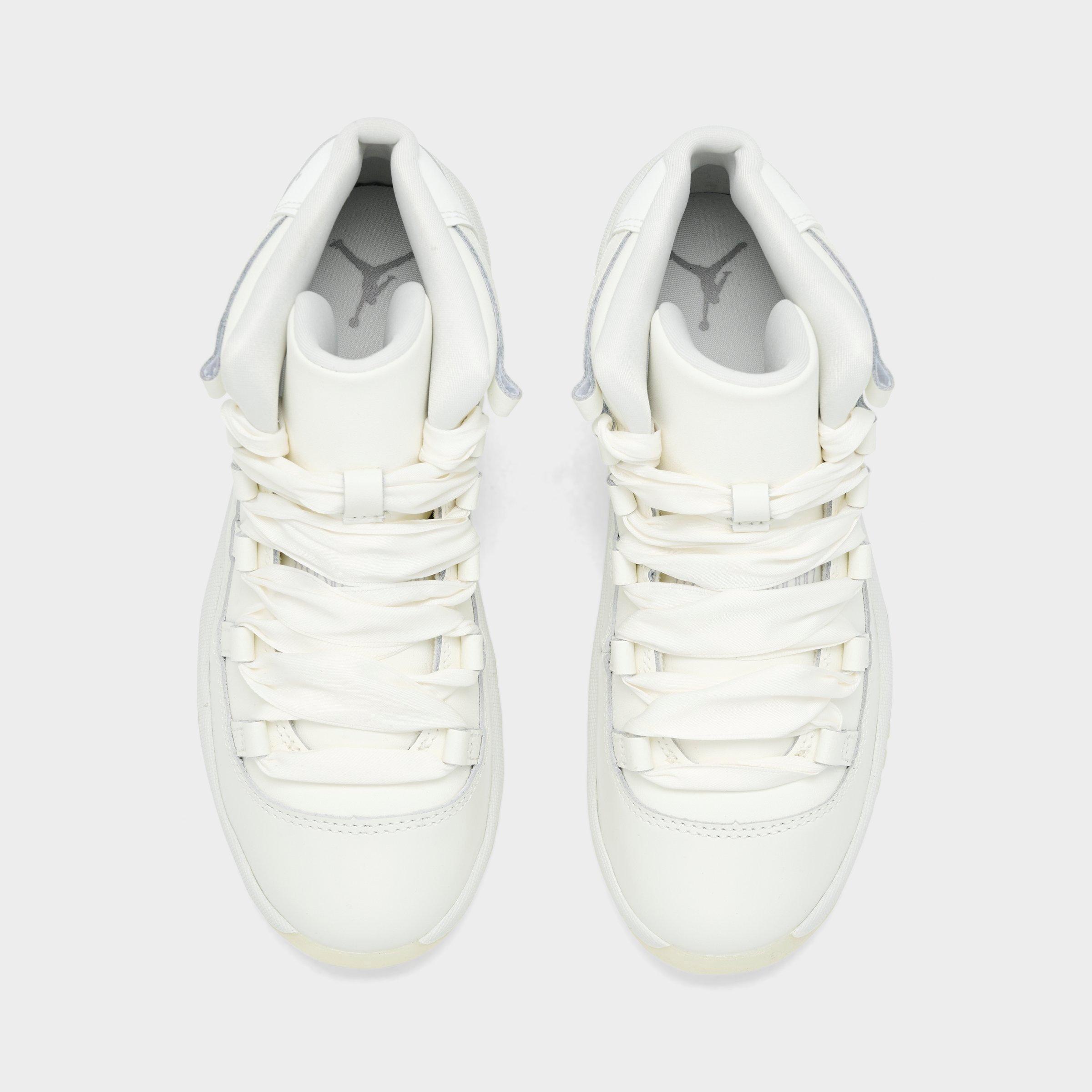 Little Kids’ Air Jordan Retro 11 Basketball Shoes