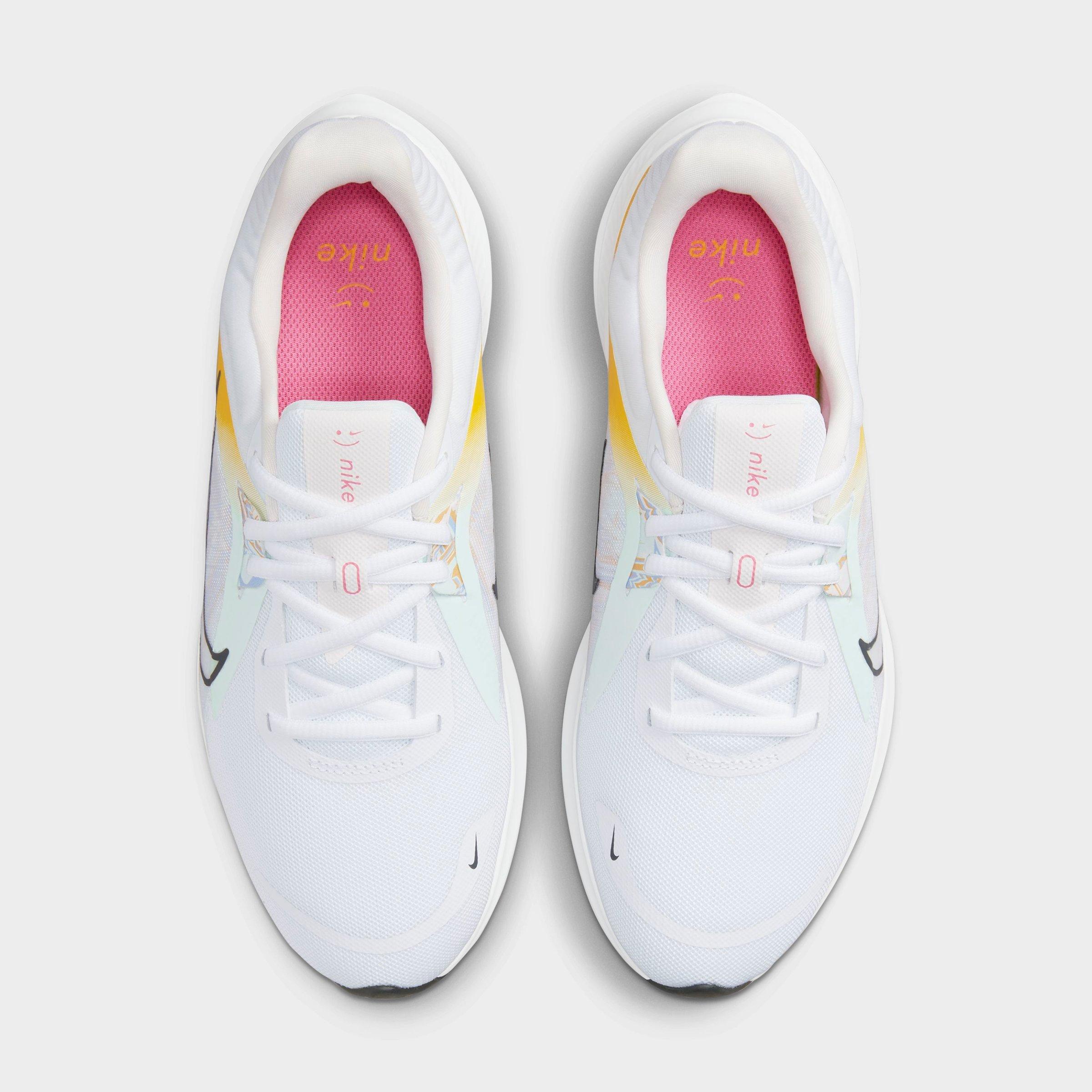 Women's Nike Quest 5 Premium Road Running Shoes