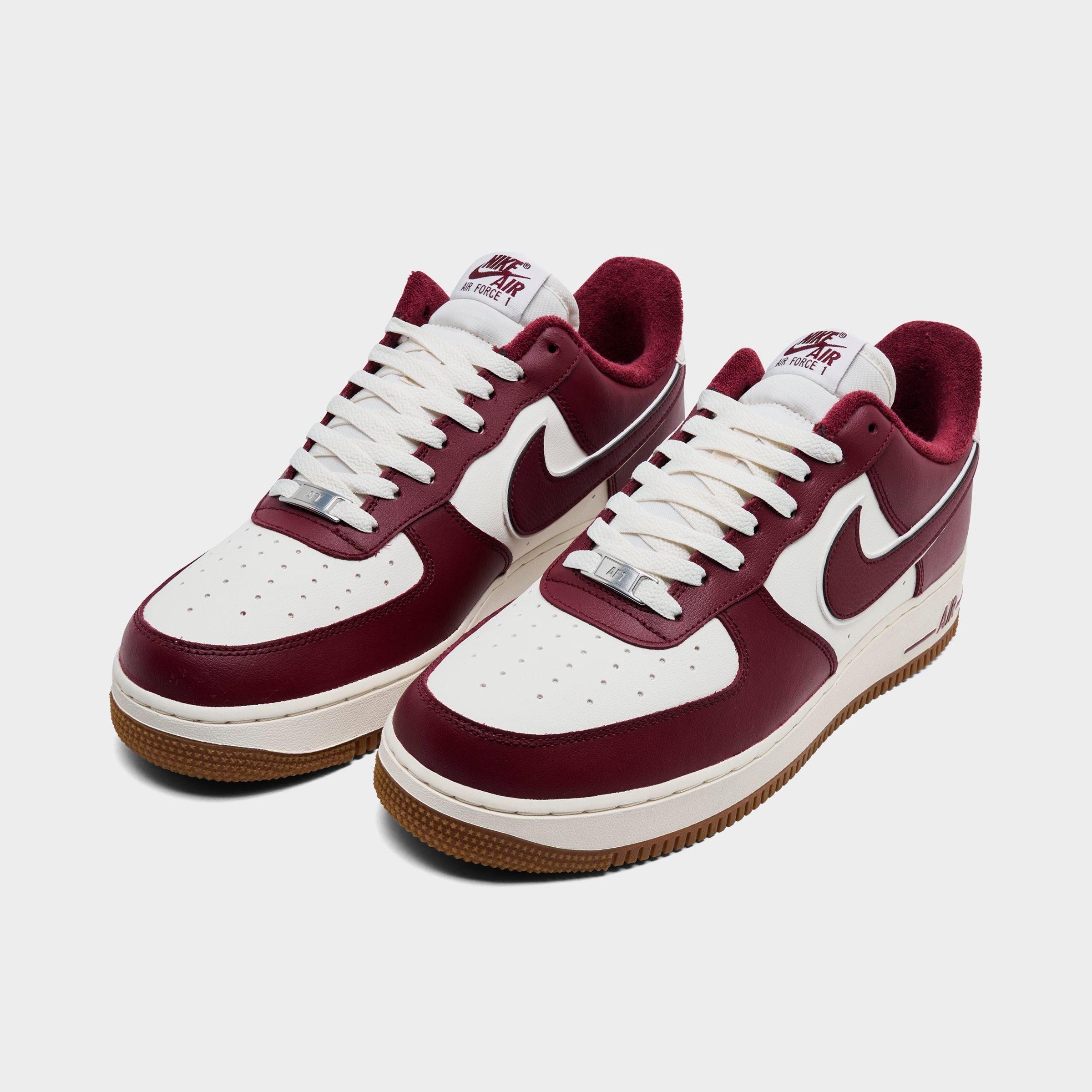 Men's Nike Air Force 1 '07 LV8 SE Varsity Casual Shoes